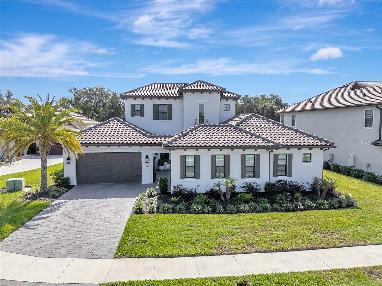 Image 2 of 100 For 2686 Meander Cove