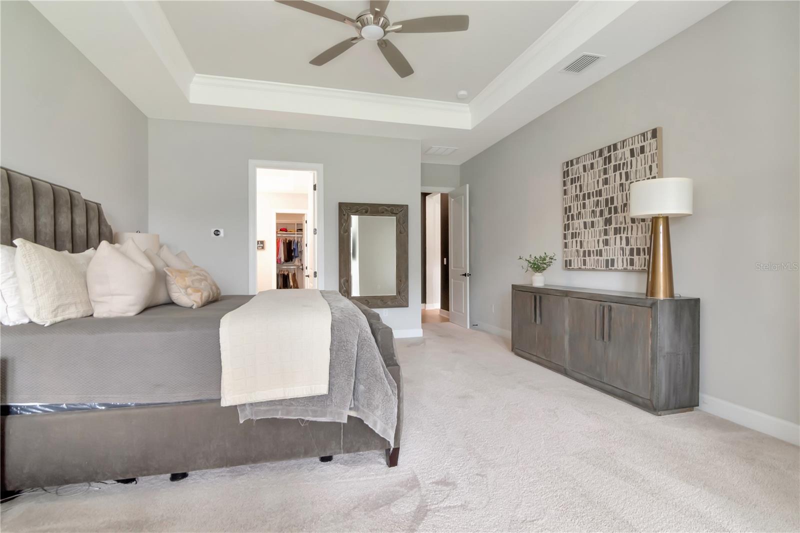 Image 42 of 100 For 2686 Meander Cove