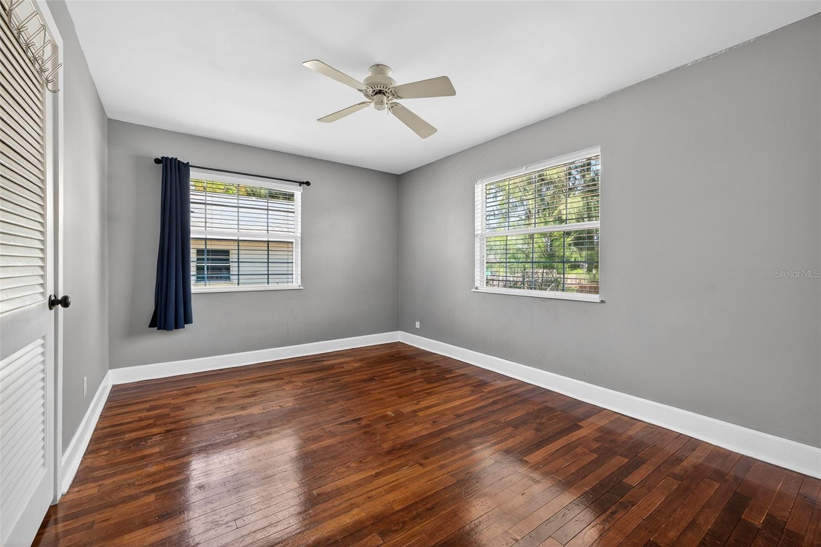 Image 15 of 40 For 4925 2nd Avenue S