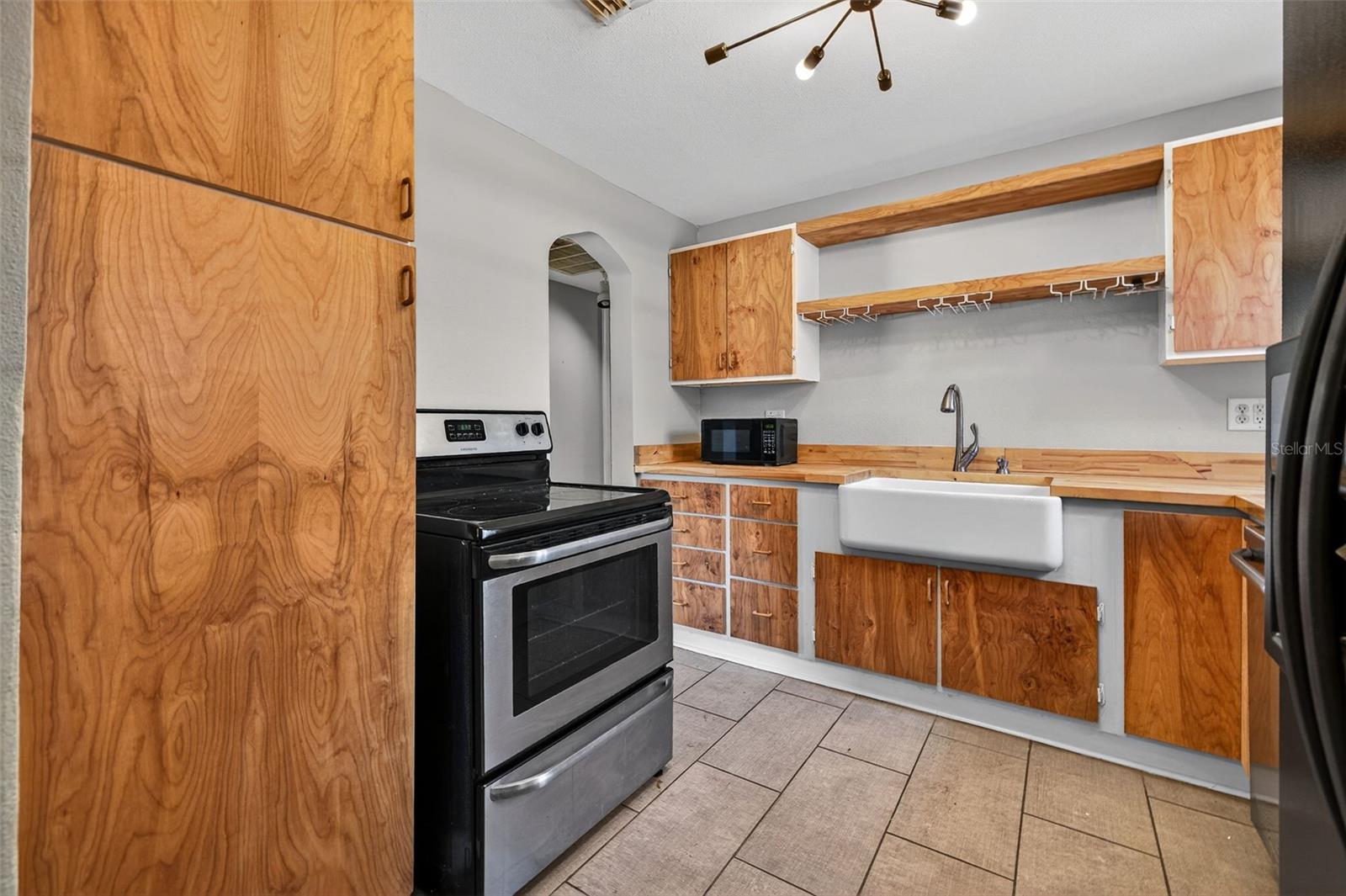 Image 8 of 40 For 4925 2nd Avenue S