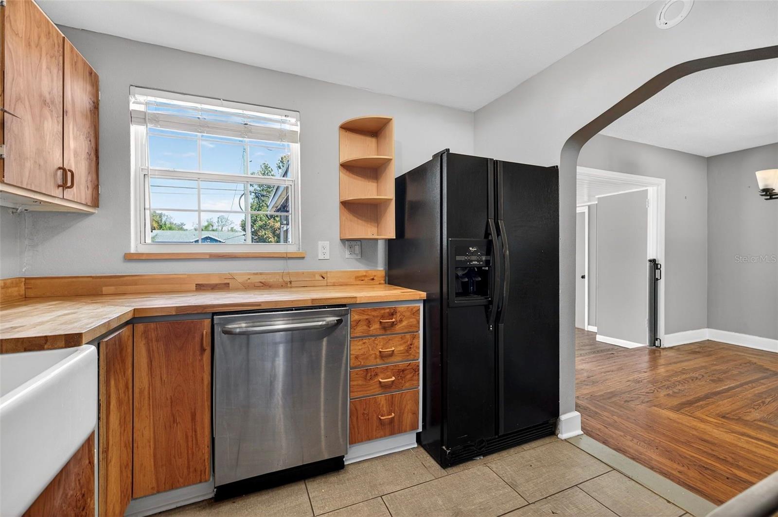 Image 9 of 40 For 4925 2nd Avenue S