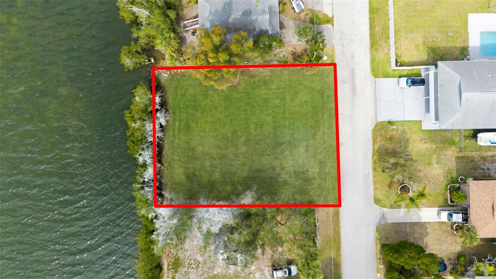 Image 5 of 18 For 6646 Seaview Boulevard