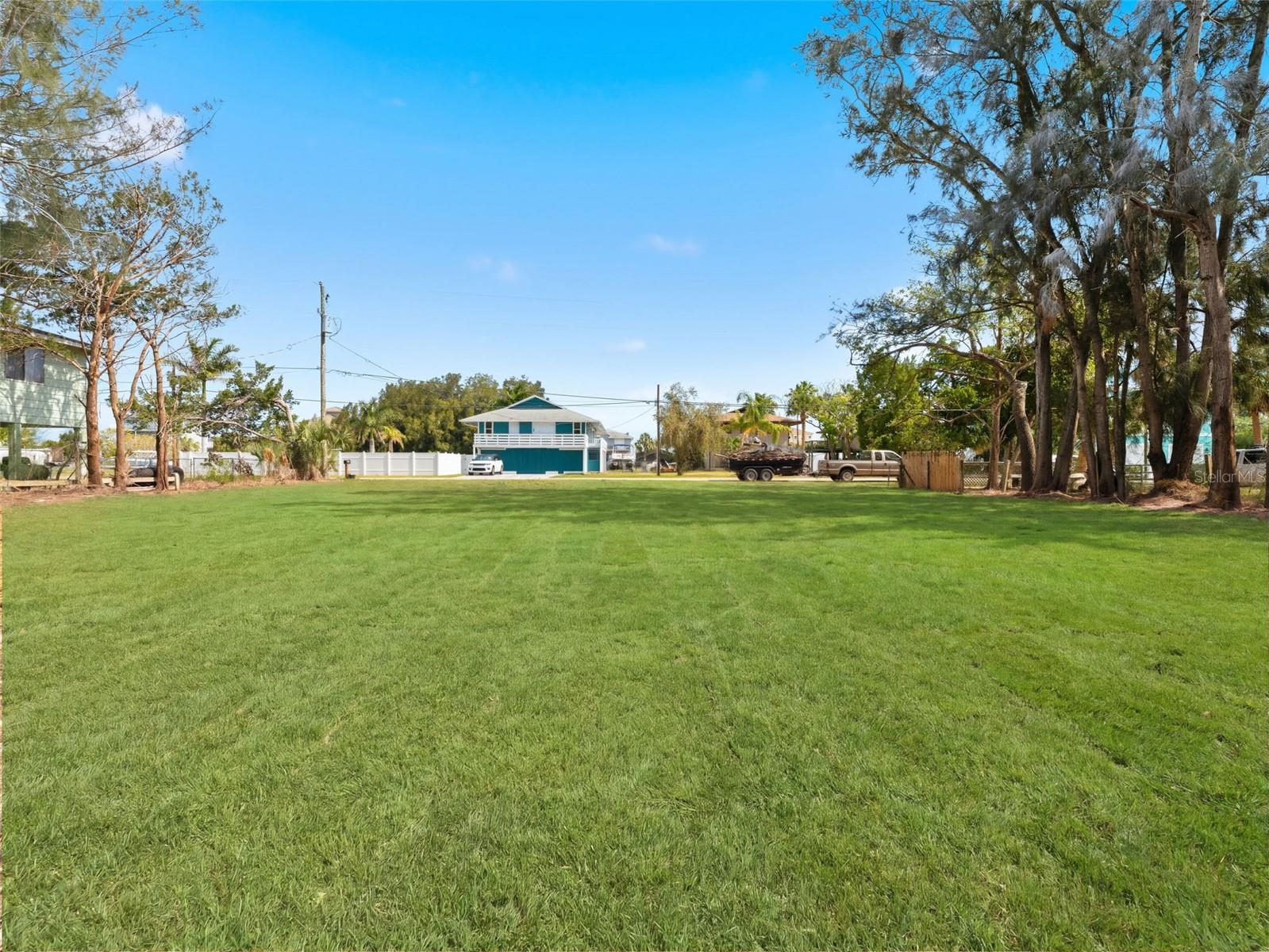 Image 9 of 18 For 6646 Seaview Boulevard