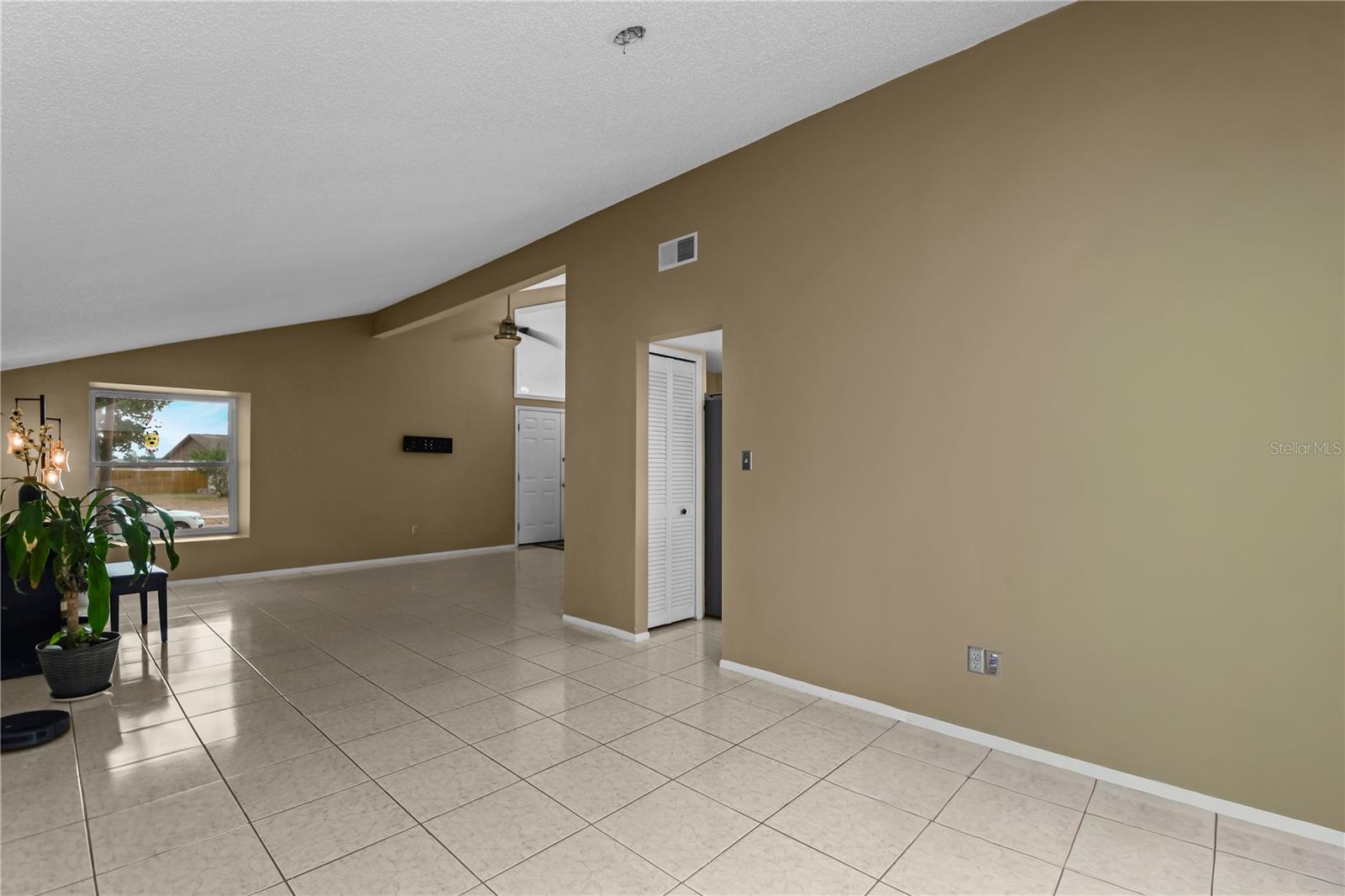 Image 6 of 45 For 1304 Ortega Street