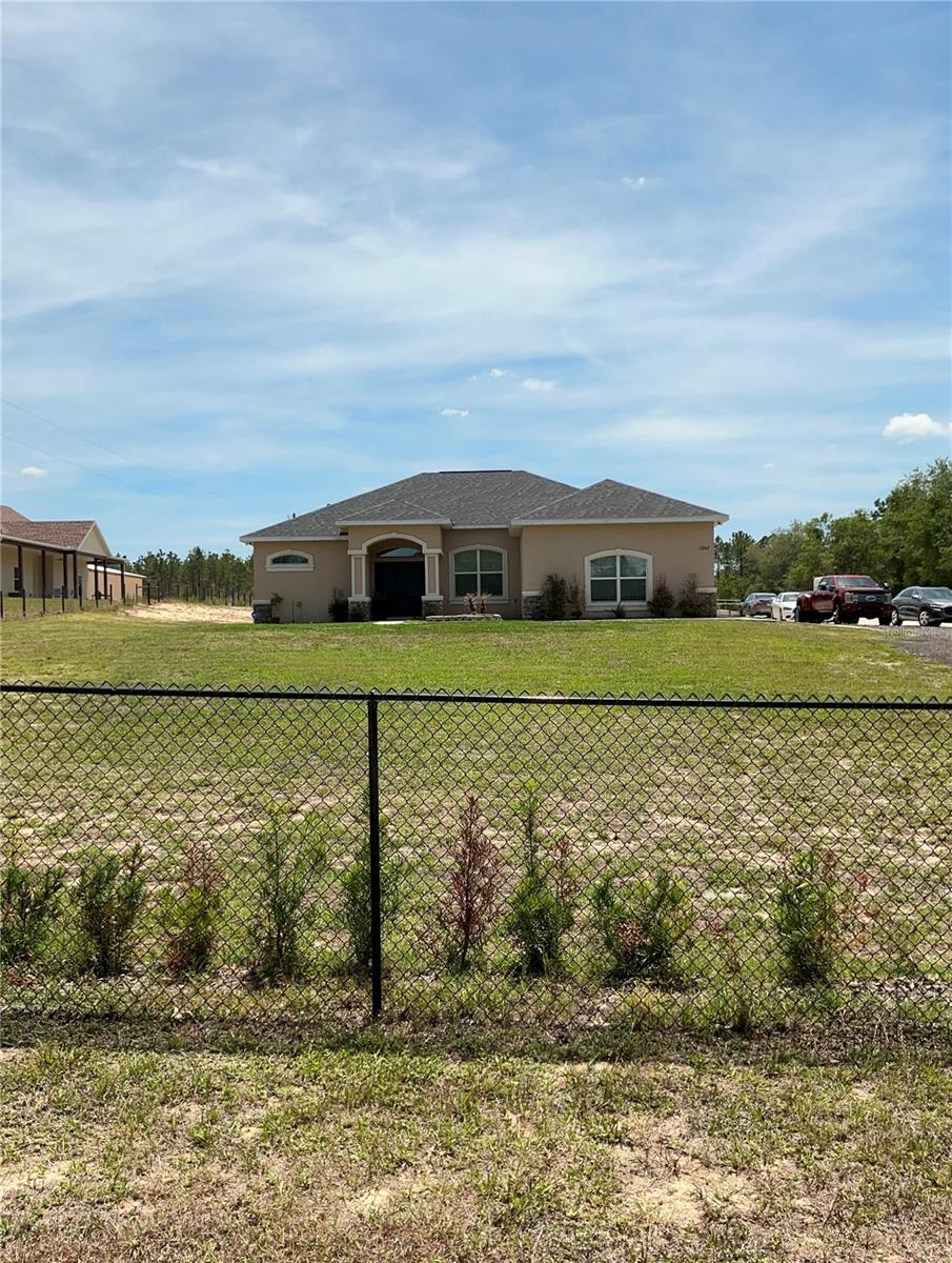 Image 4 of 56 For 13262 Crowell Road