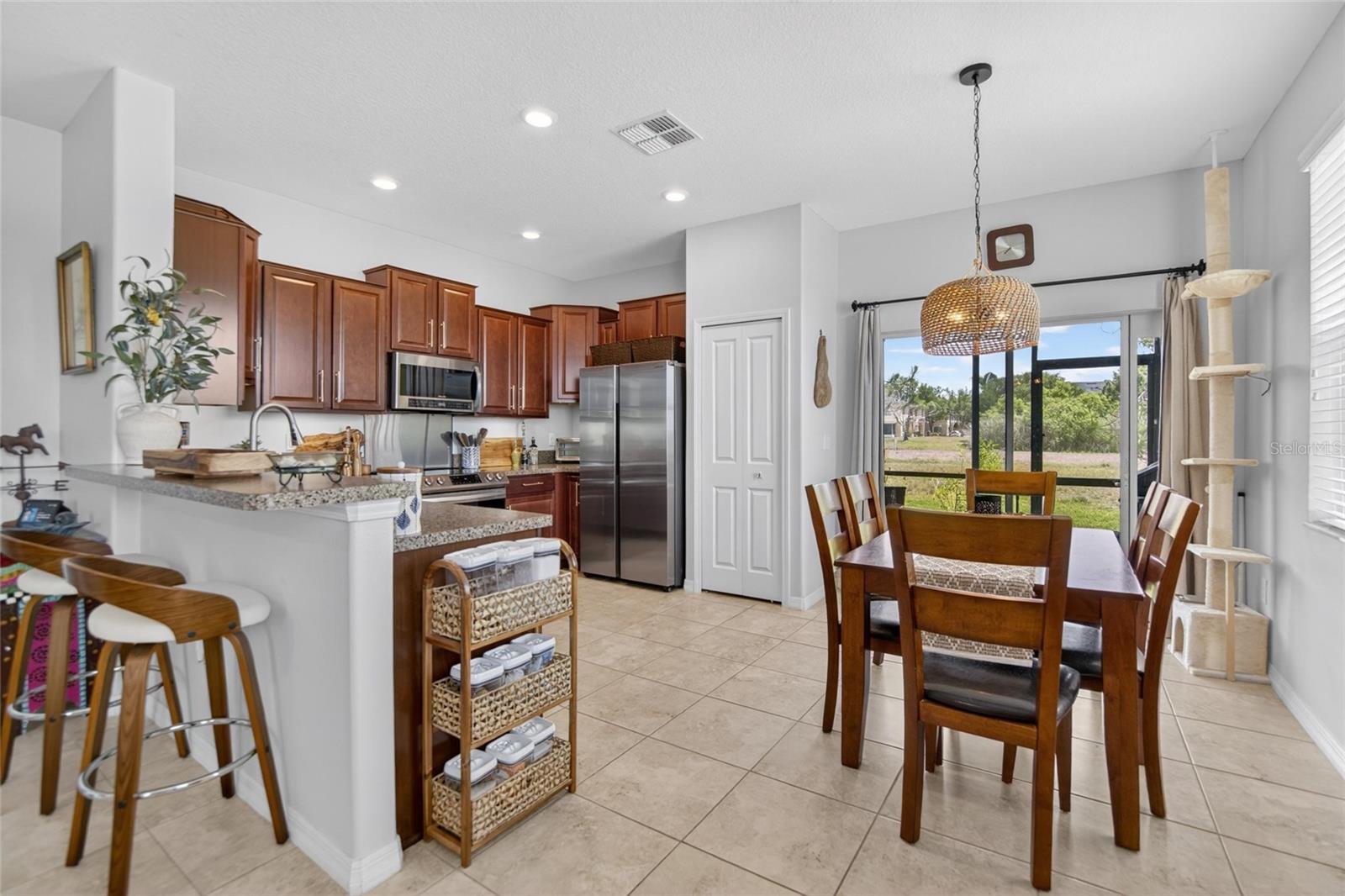 Image 11 of 39 For 12944 Utopia Gardens Way