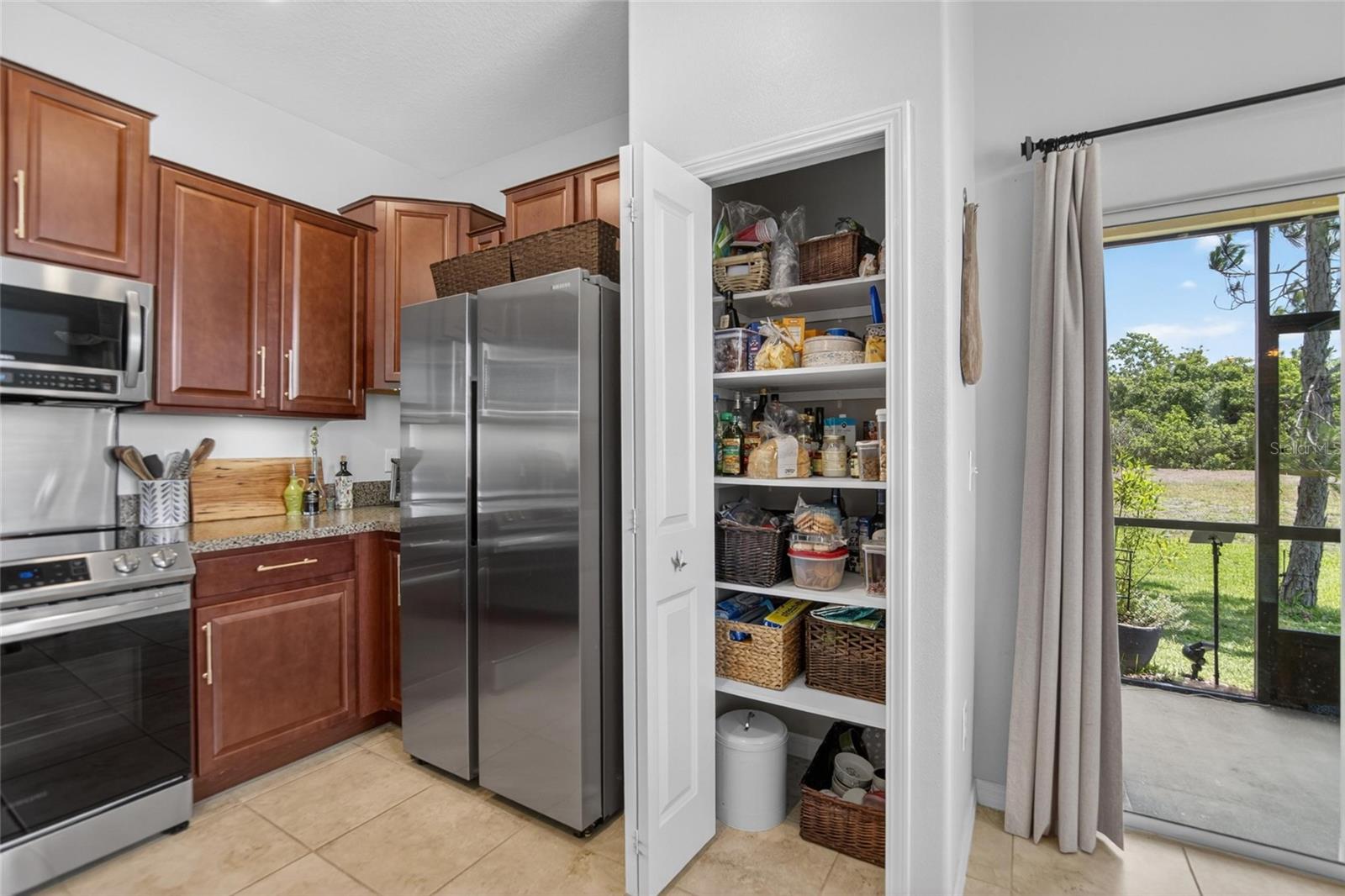 Image 14 of 39 For 12944 Utopia Gardens Way