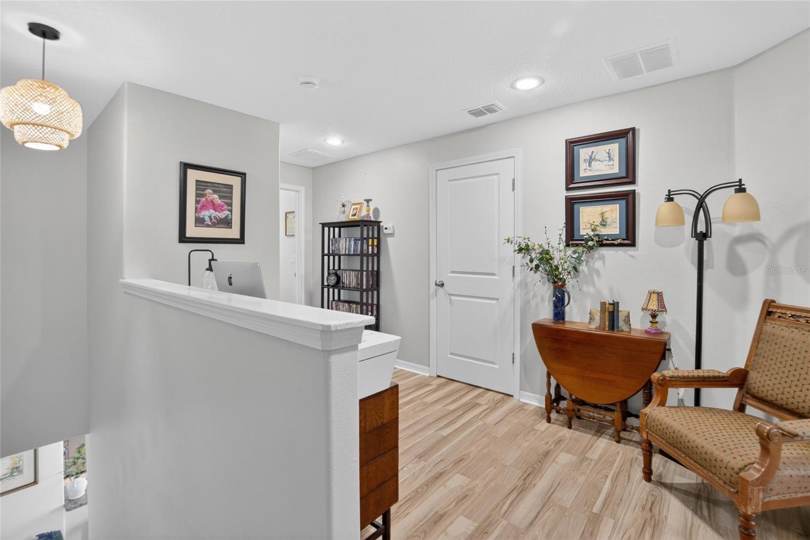 Image 16 of 39 For 12944 Utopia Gardens Way