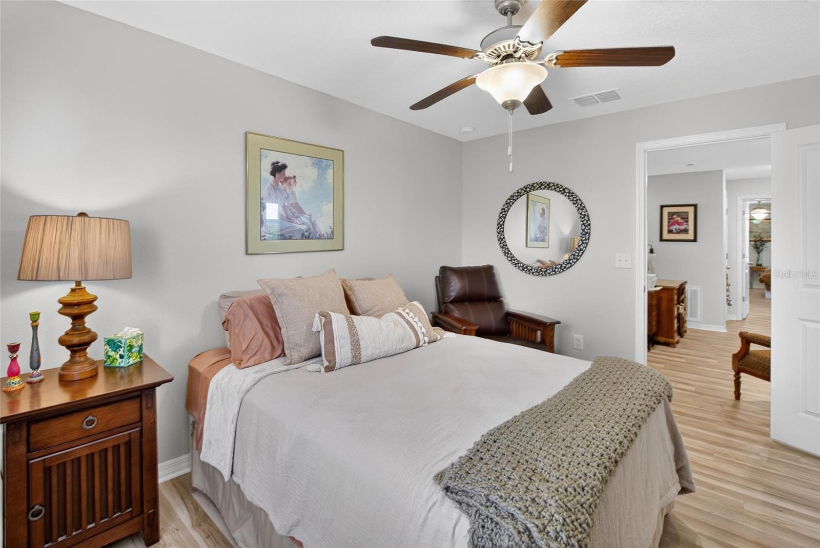 Image 20 of 39 For 12944 Utopia Gardens Way