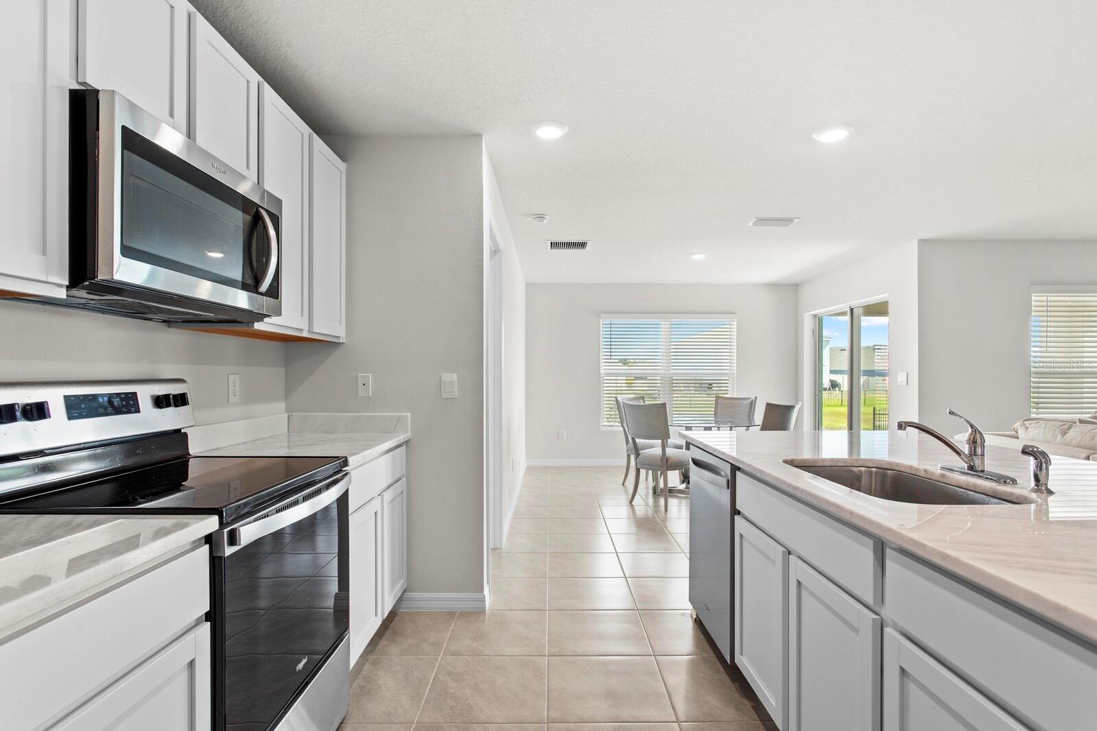 Image 14 of 36 For 3814 111th Street E