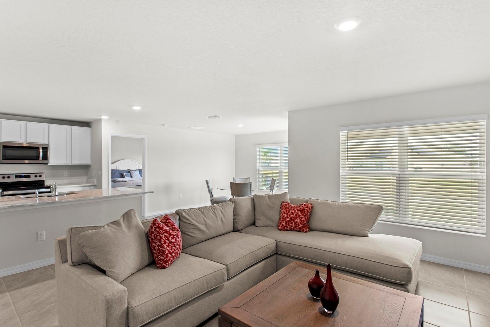 Image 3 of 36 For 3814 111th Street E