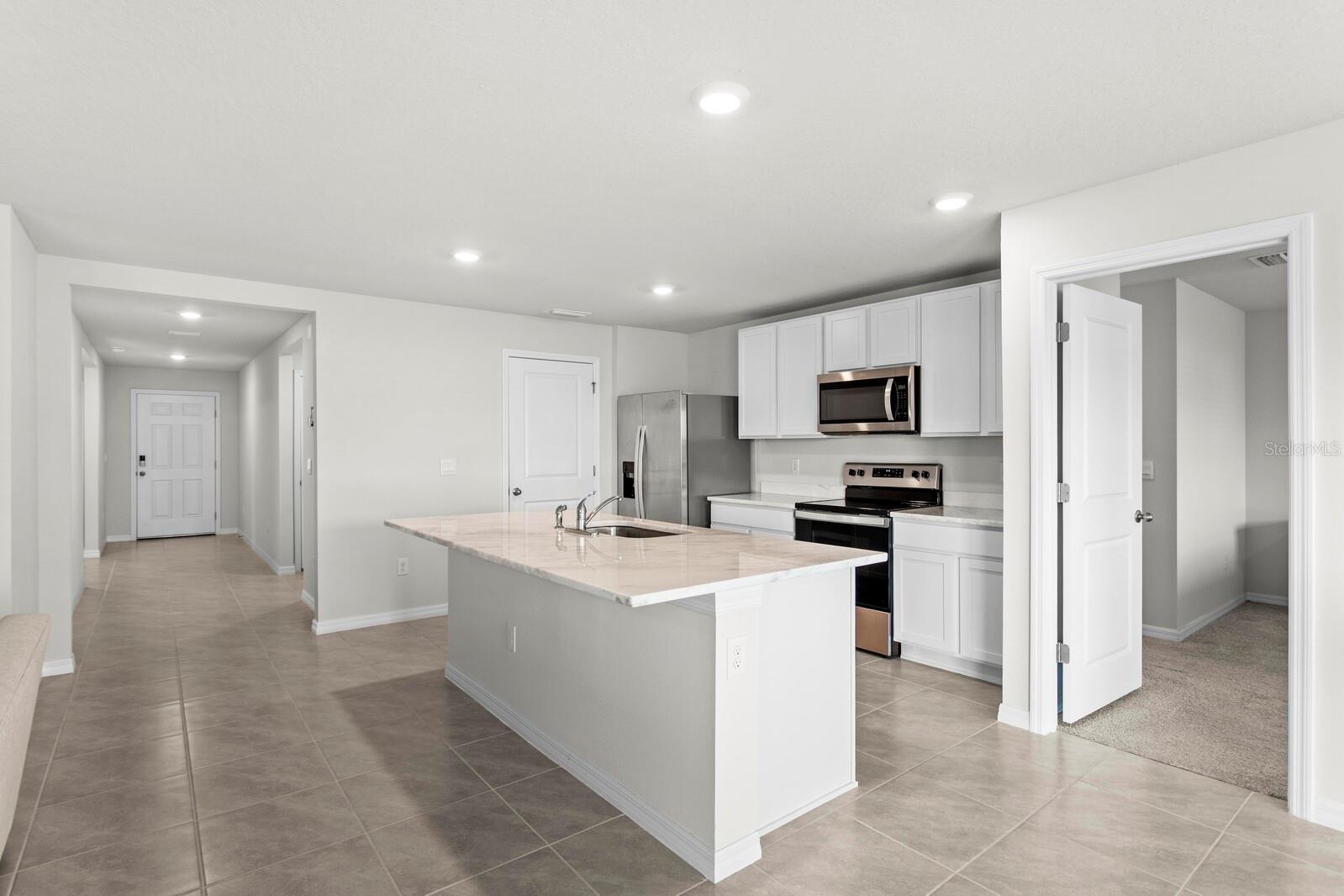 Image 4 of 36 For 3814 111th Street E