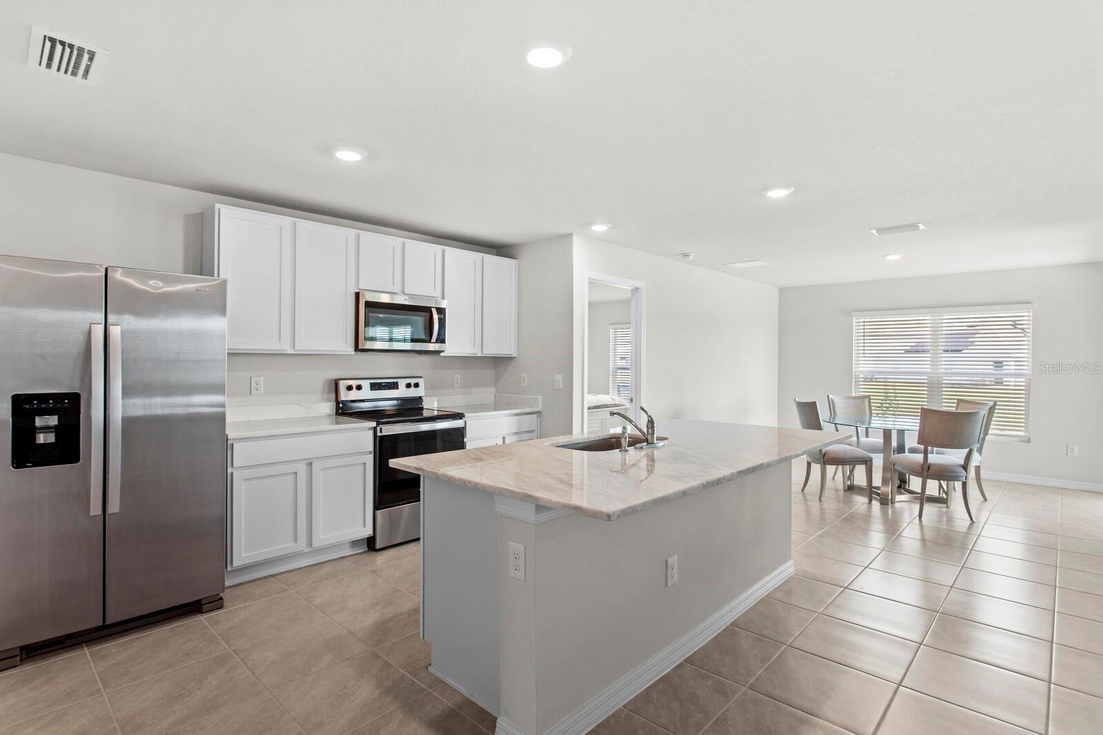 Image 5 of 36 For 3814 111th Street E