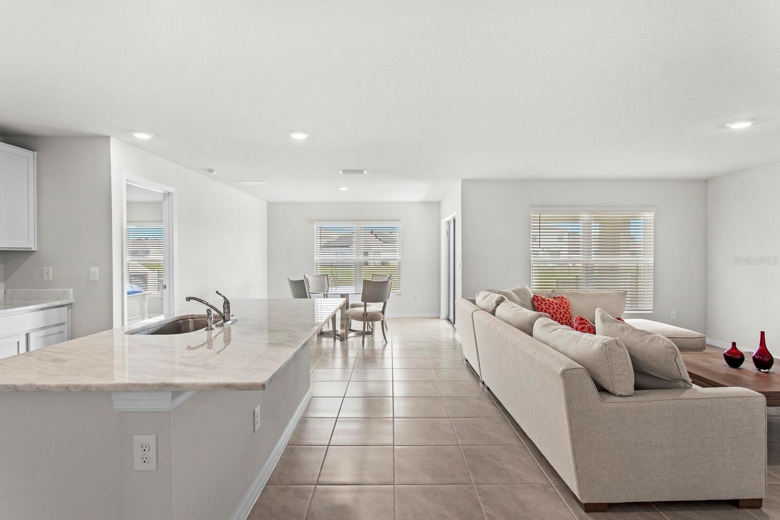 Image 7 of 36 For 3814 111th Street E