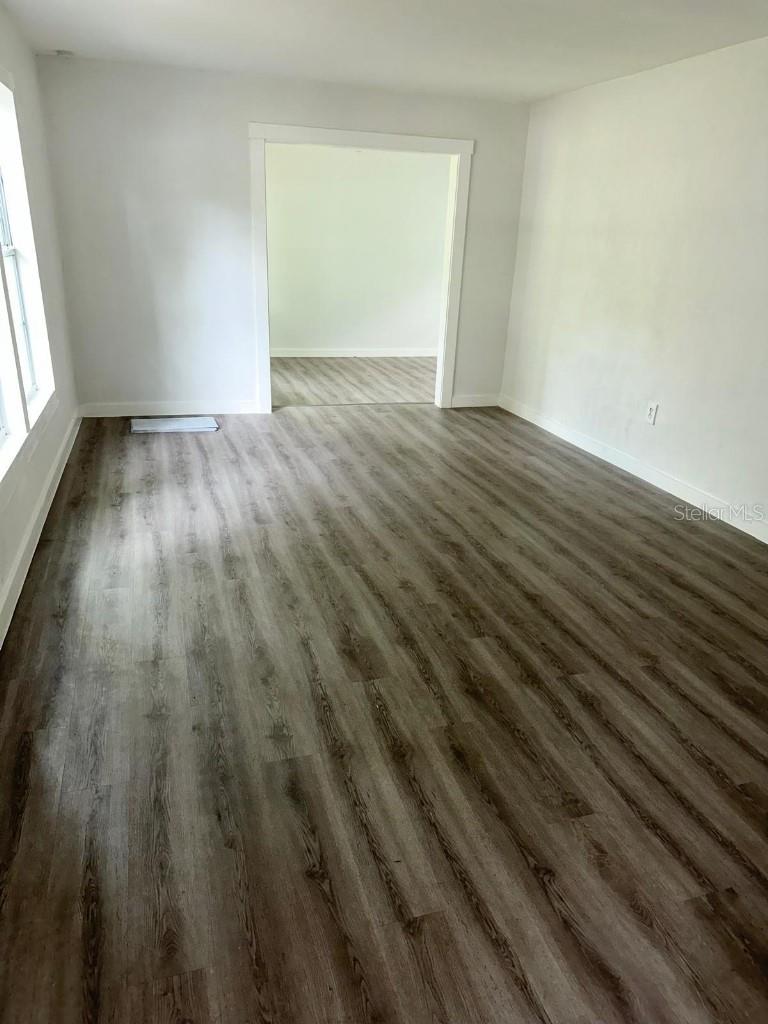 Image 4 of 14 For 1714 2nd Avenue E