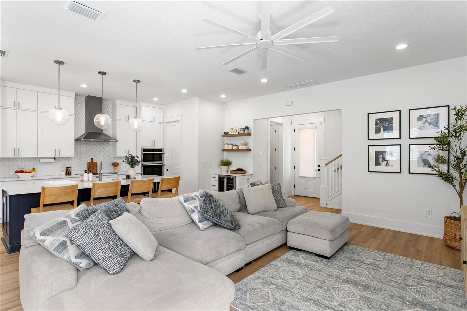 Image 10 of 58 For 1223 5th Street S