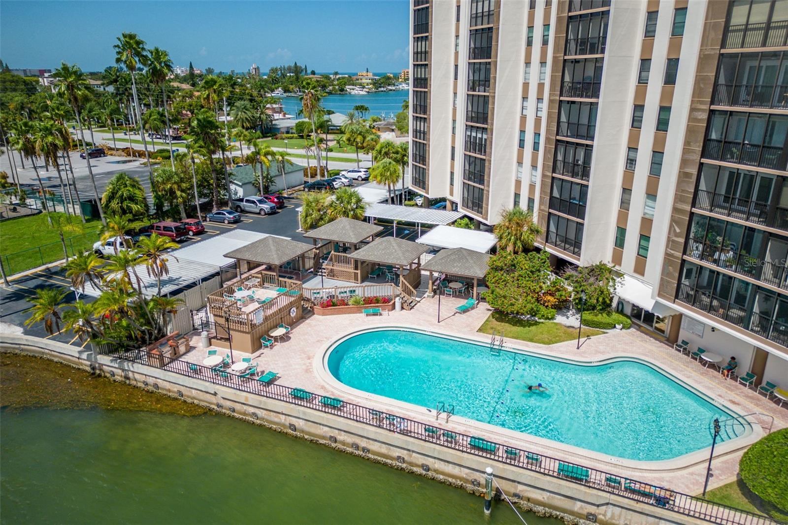 Image 14 of 15 For 10355 Paradise Boulevard 113