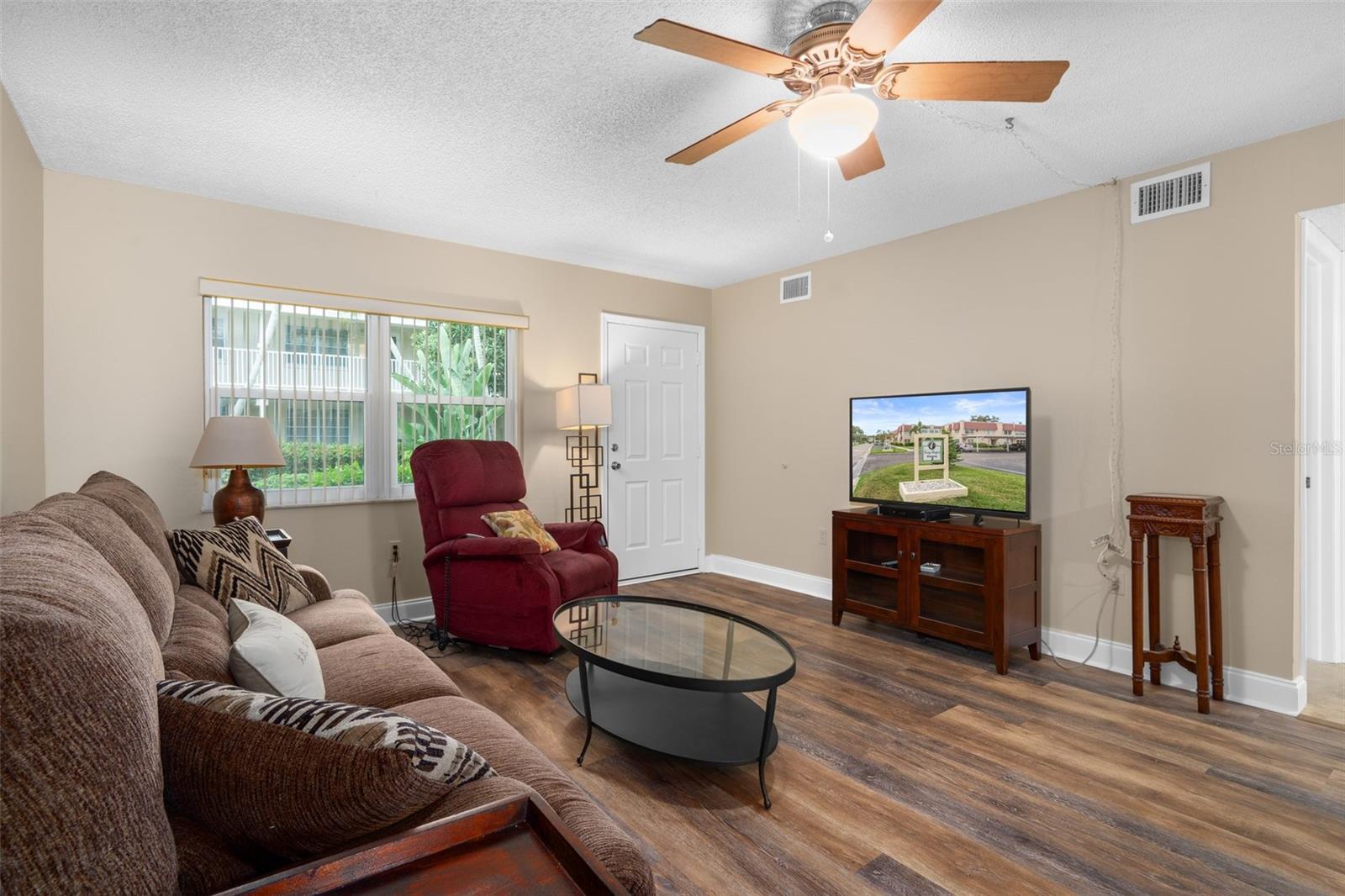 Image 12 of 48 For 10033 64th Avenue N 4