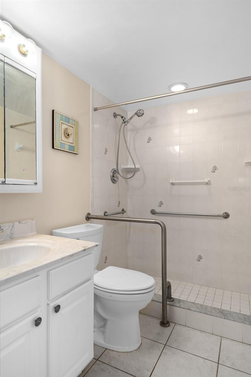 Image 23 of 48 For 10033 64th Avenue N 4