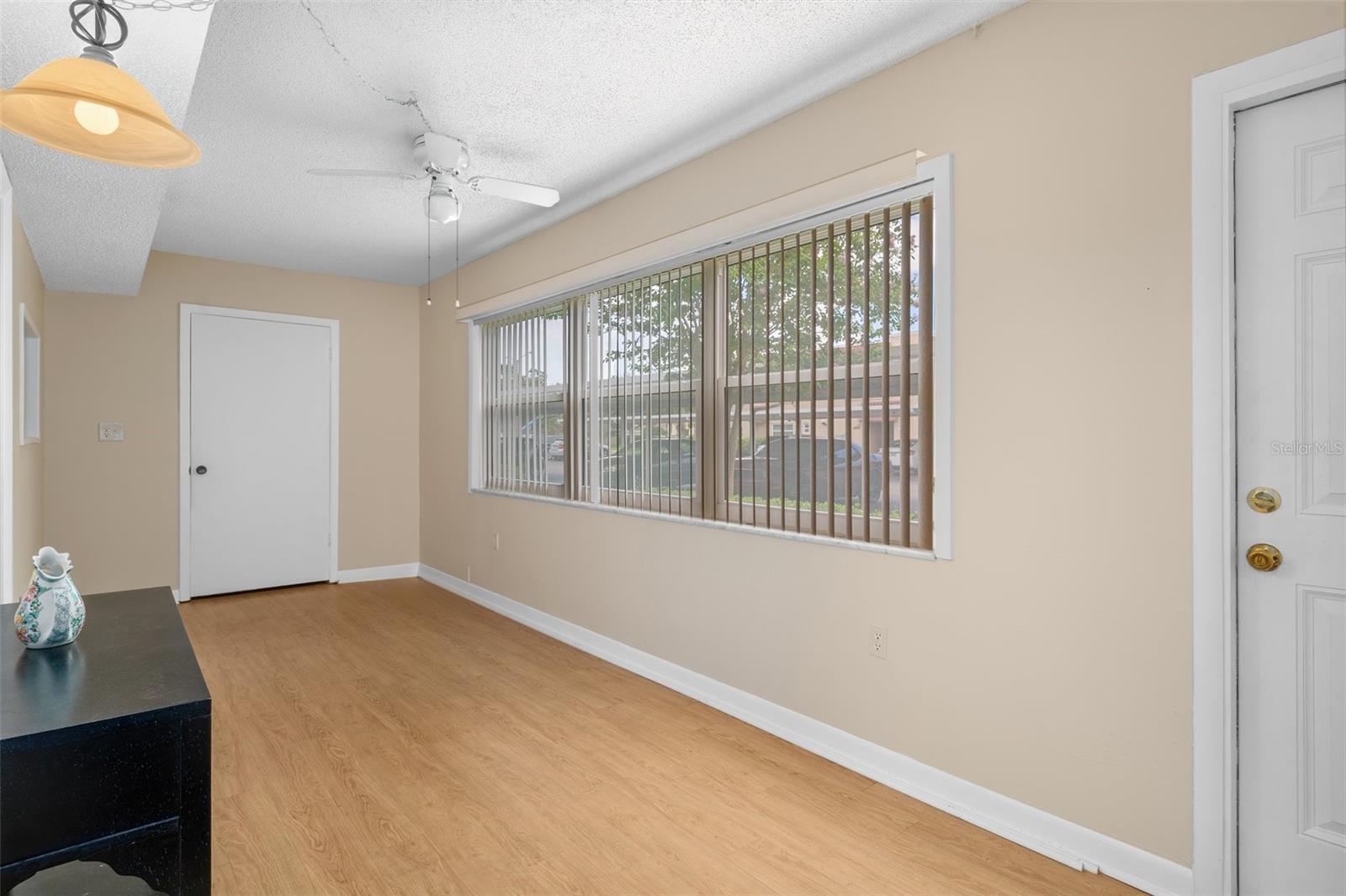 Image 4 of 48 For 10033 64th Avenue N 4