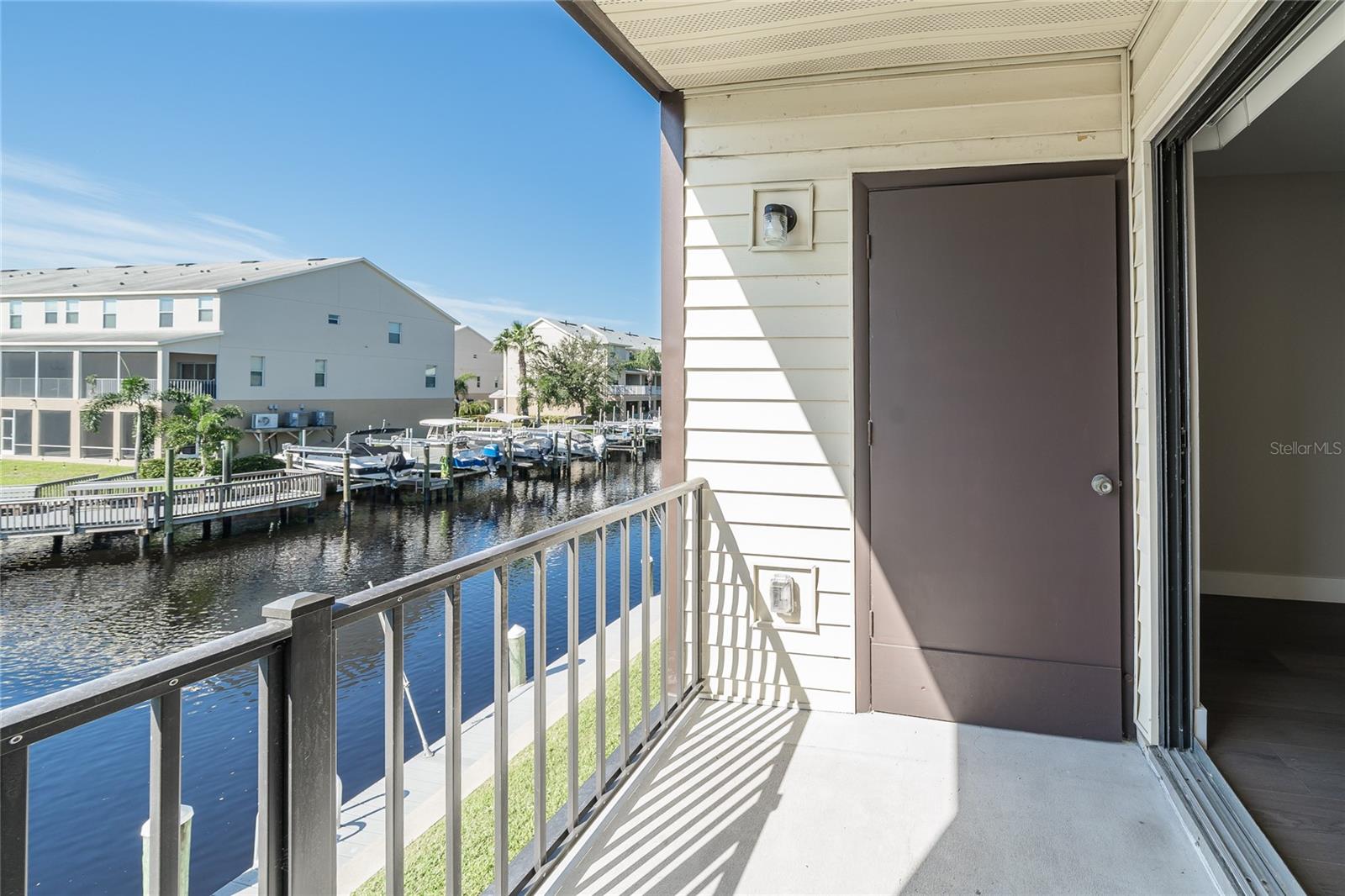 Image 36 of 44 For 372 Moorings Cove Drive 372