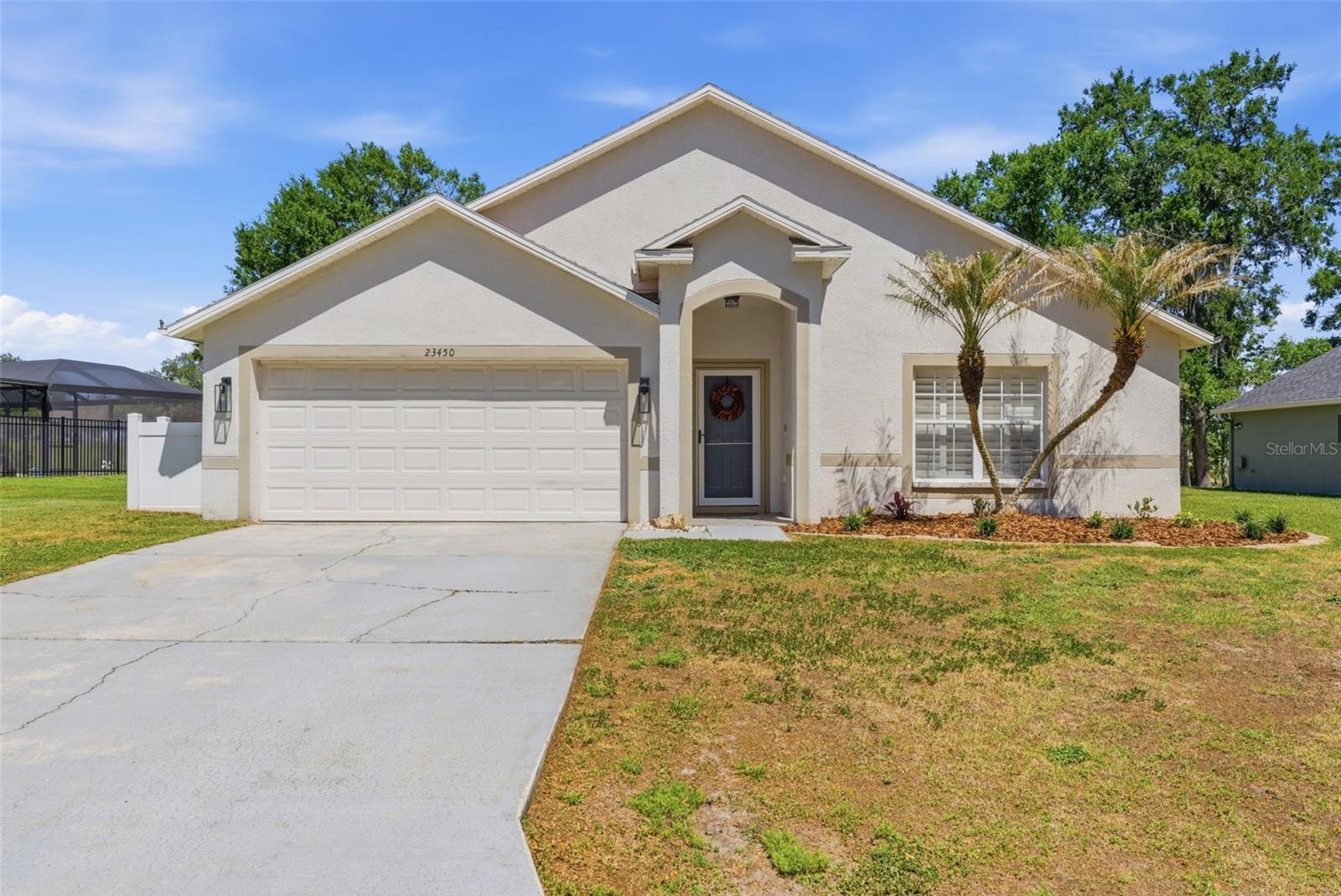 Image 31 of 39 For 23450 Cherbourg Loop