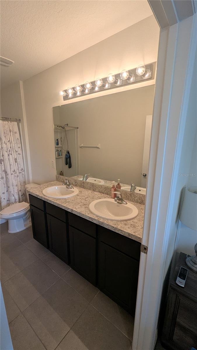 Image 14 of 27 For 6934 Breezy Palm Drive