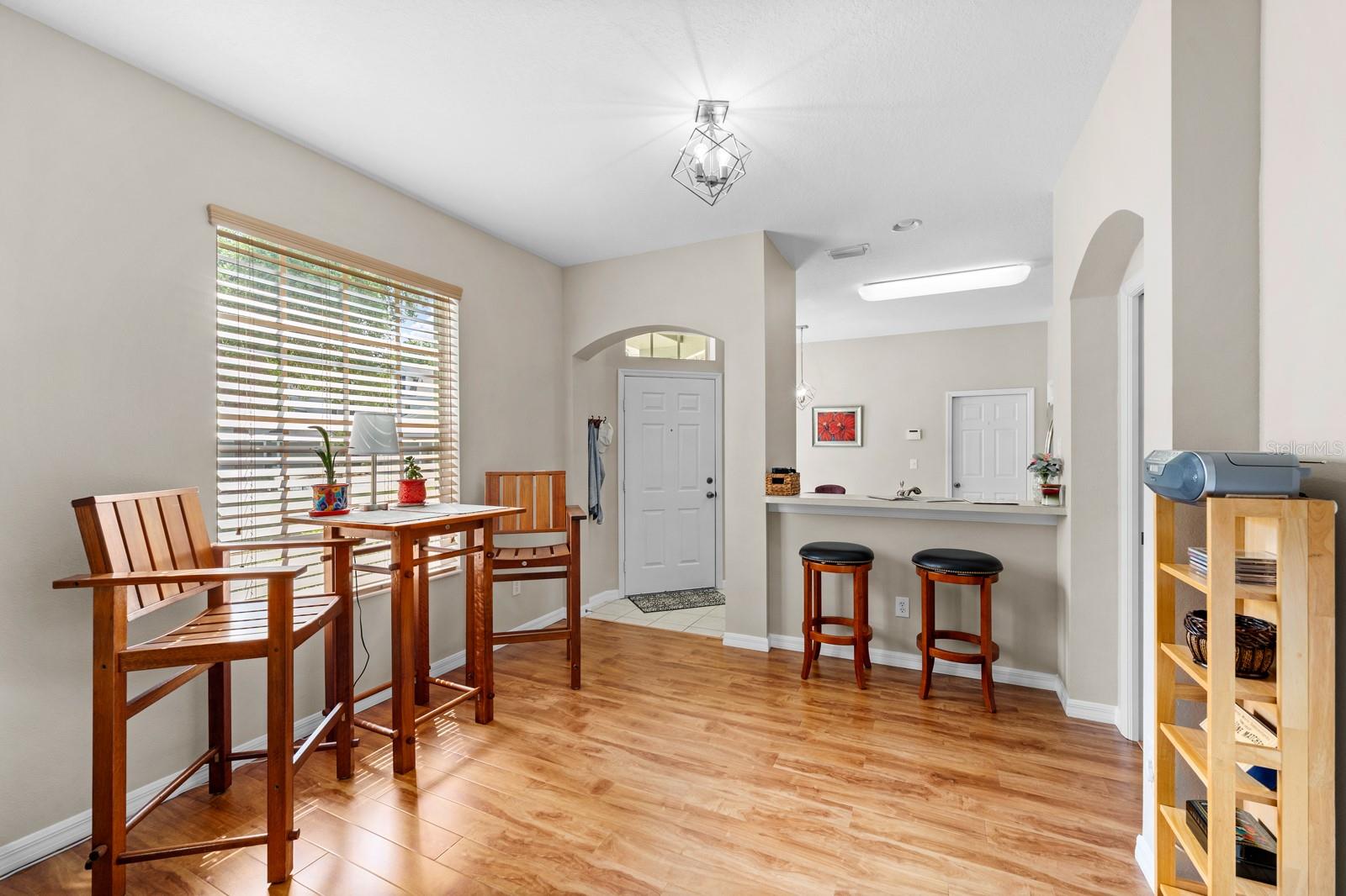 Image 5 of 29 For 2423 Earlswood Court