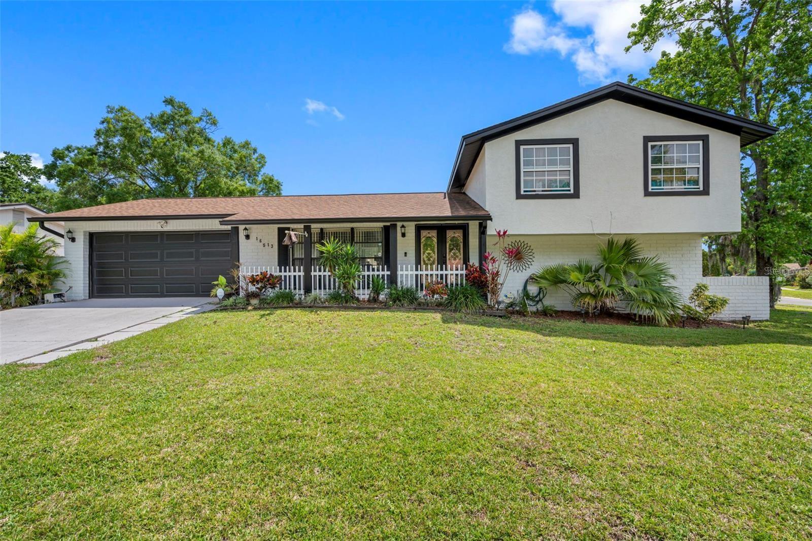 Image 3 of 25 For 16513 Silverhill Drive