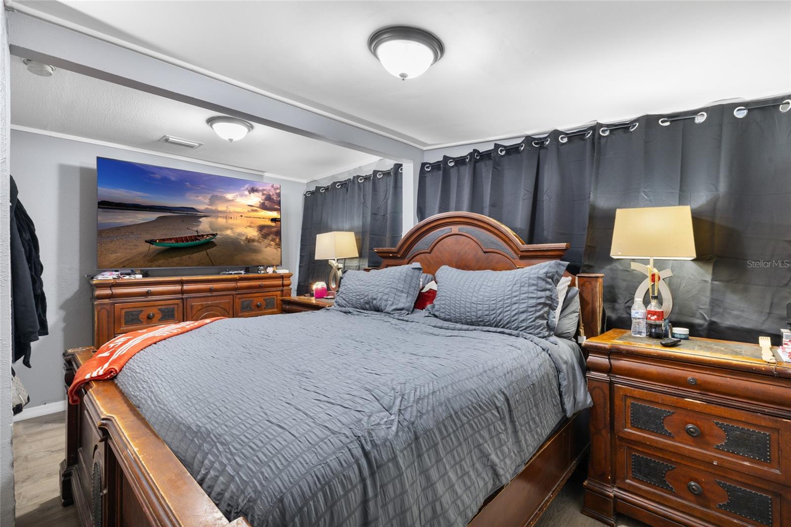 Image 4 of 17 For 1510 99th Avenue