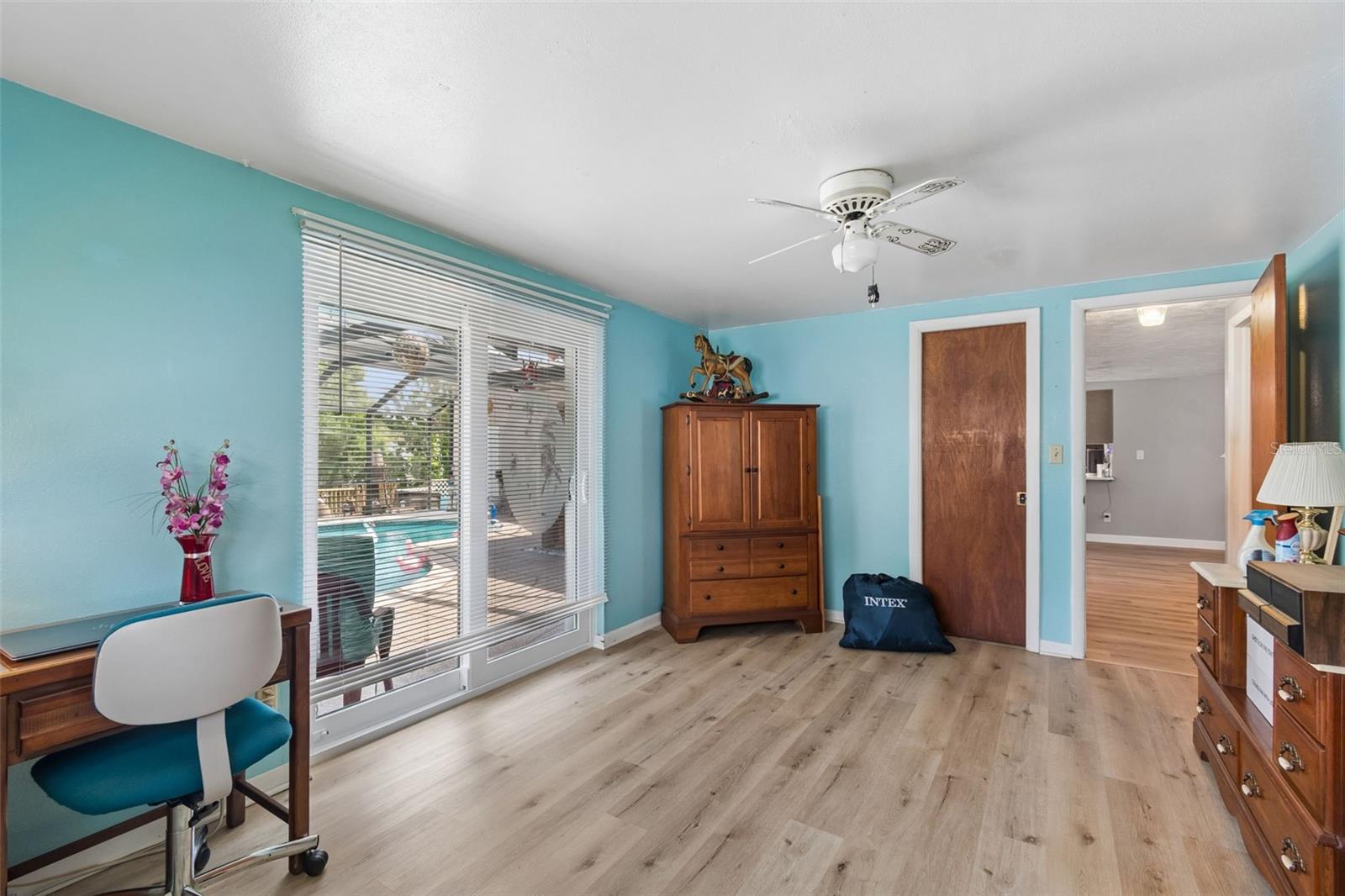 Image 30 of 56 For 9252 Glen Moor Lane