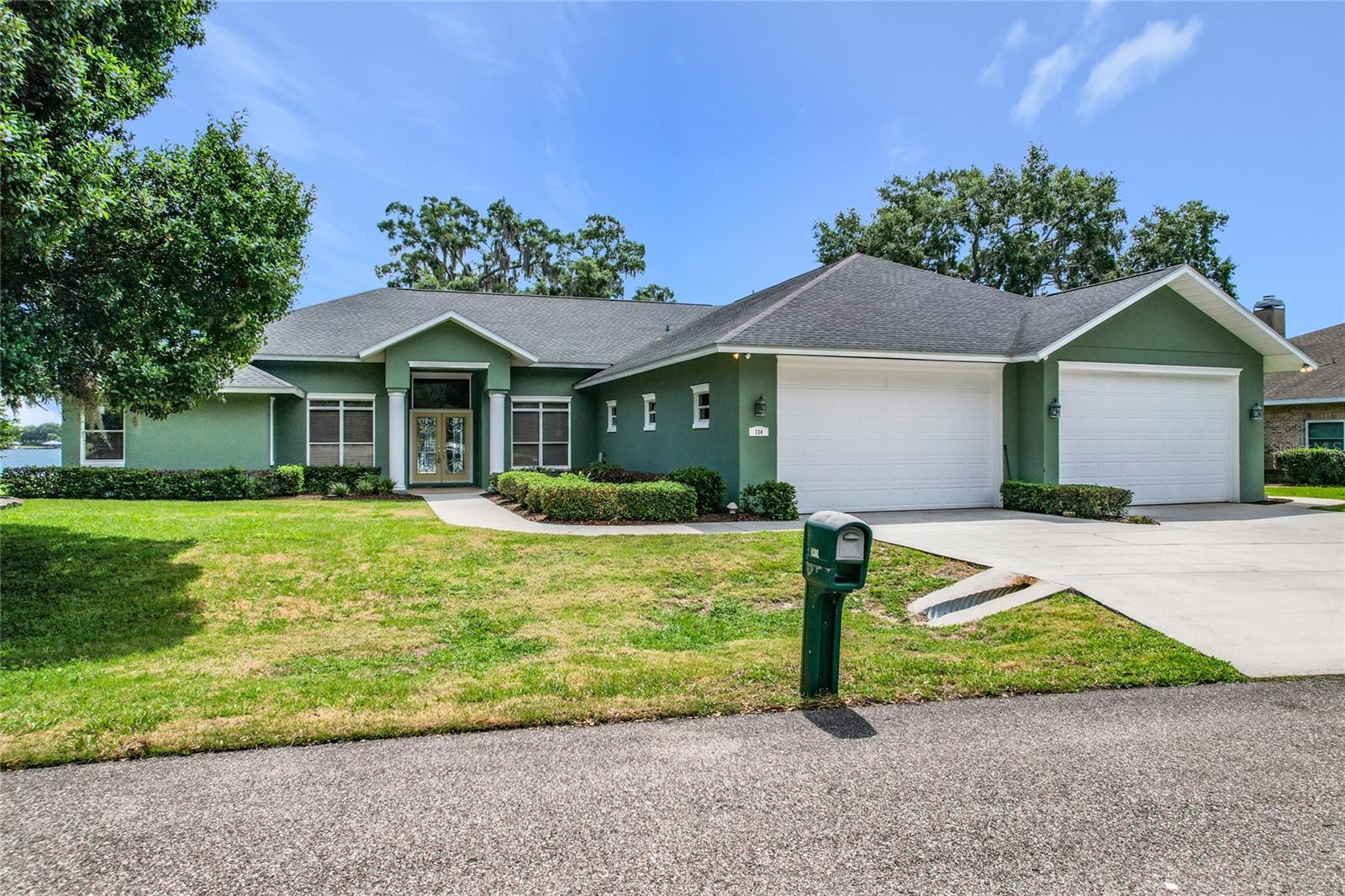 Image 3 of 81 For 134 Bayberry Drive