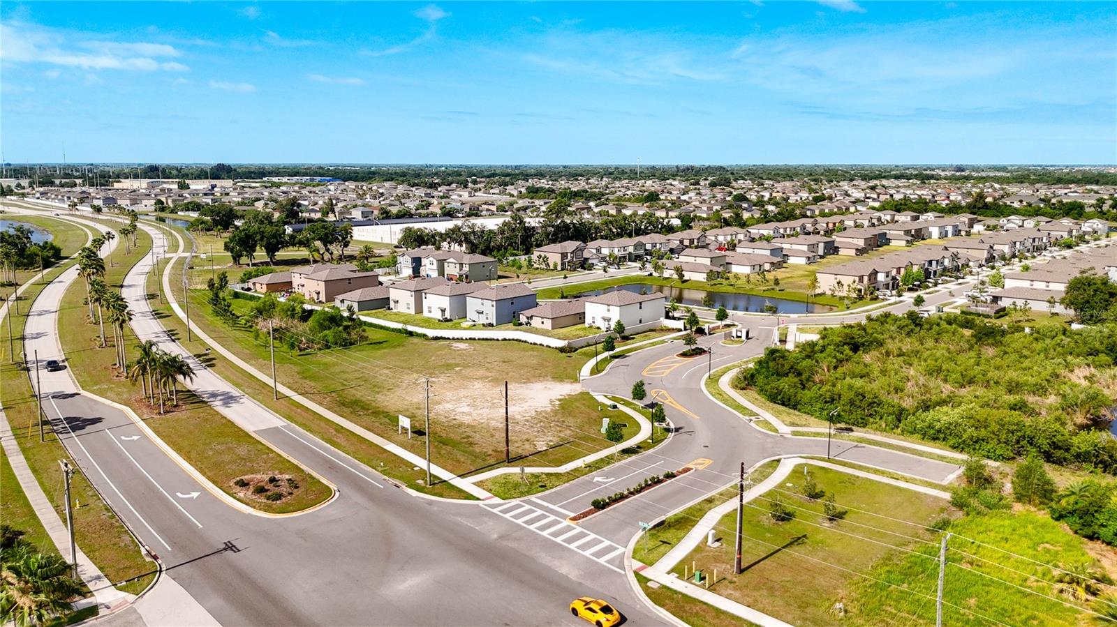 Listing photo id 3 for 2282 Jungle Drive
