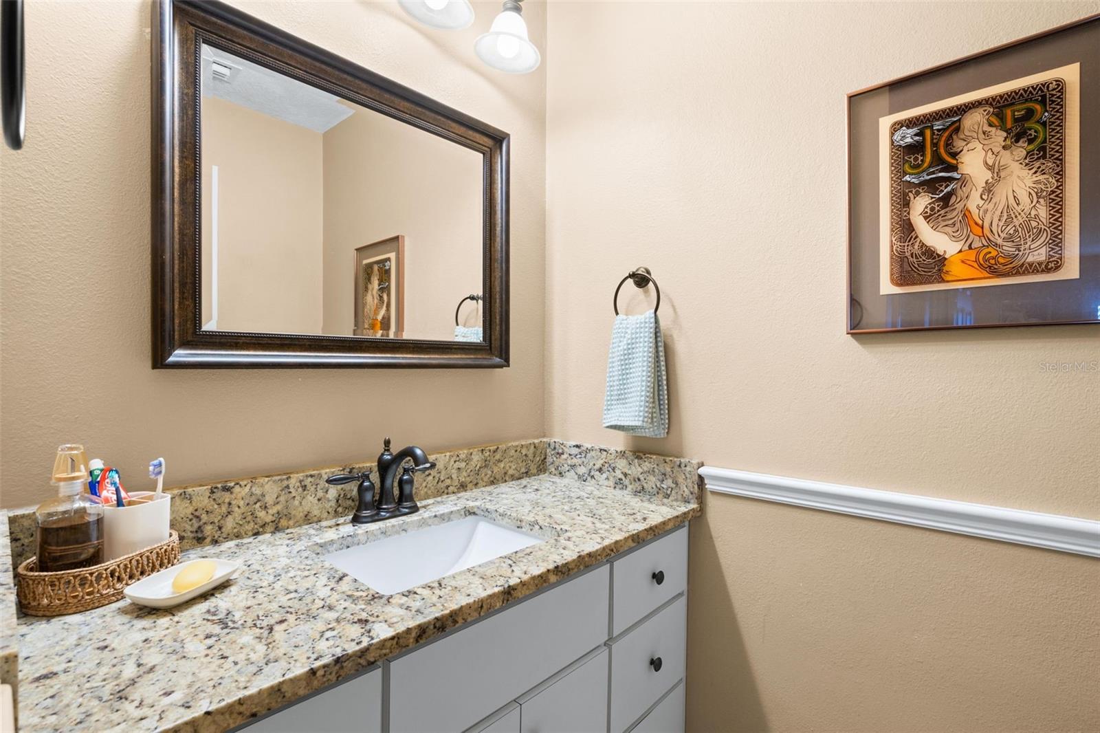 Image 27 of 56 For 2218 Tanglewood Way
