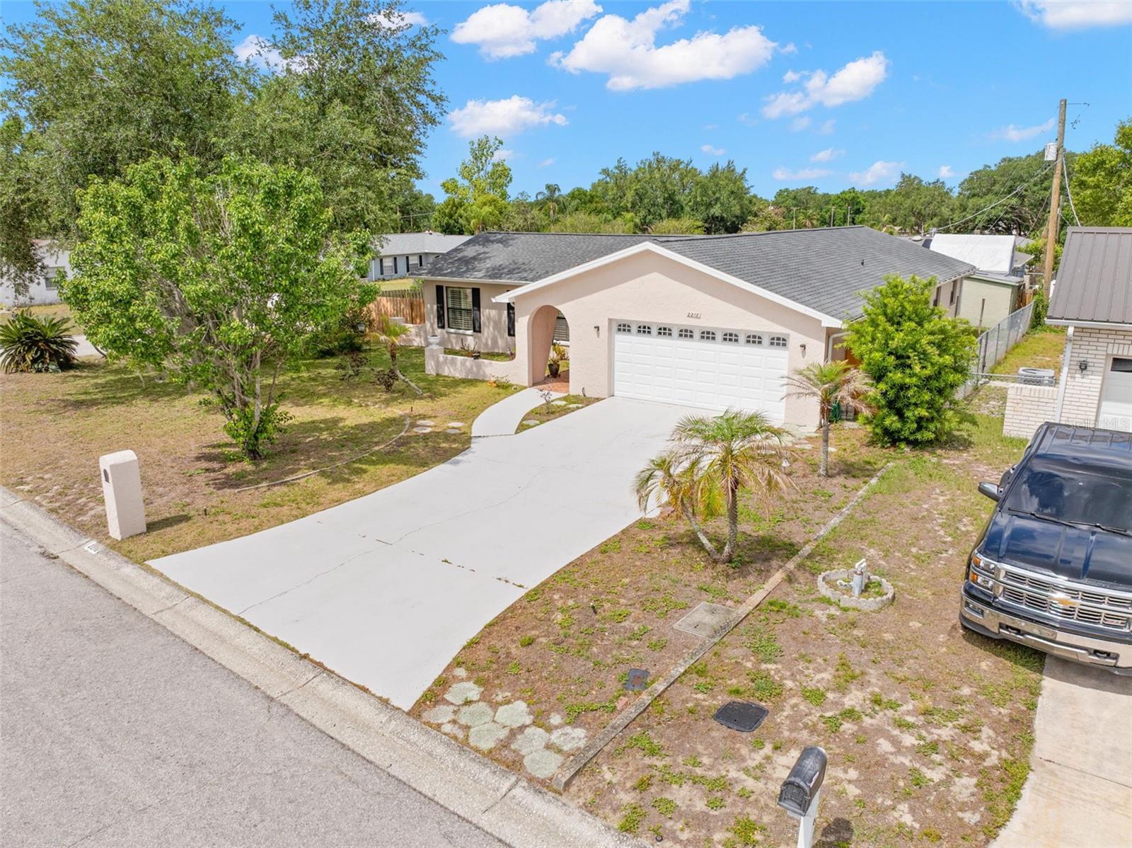 Image 44 of 56 For 2218 Tanglewood Way