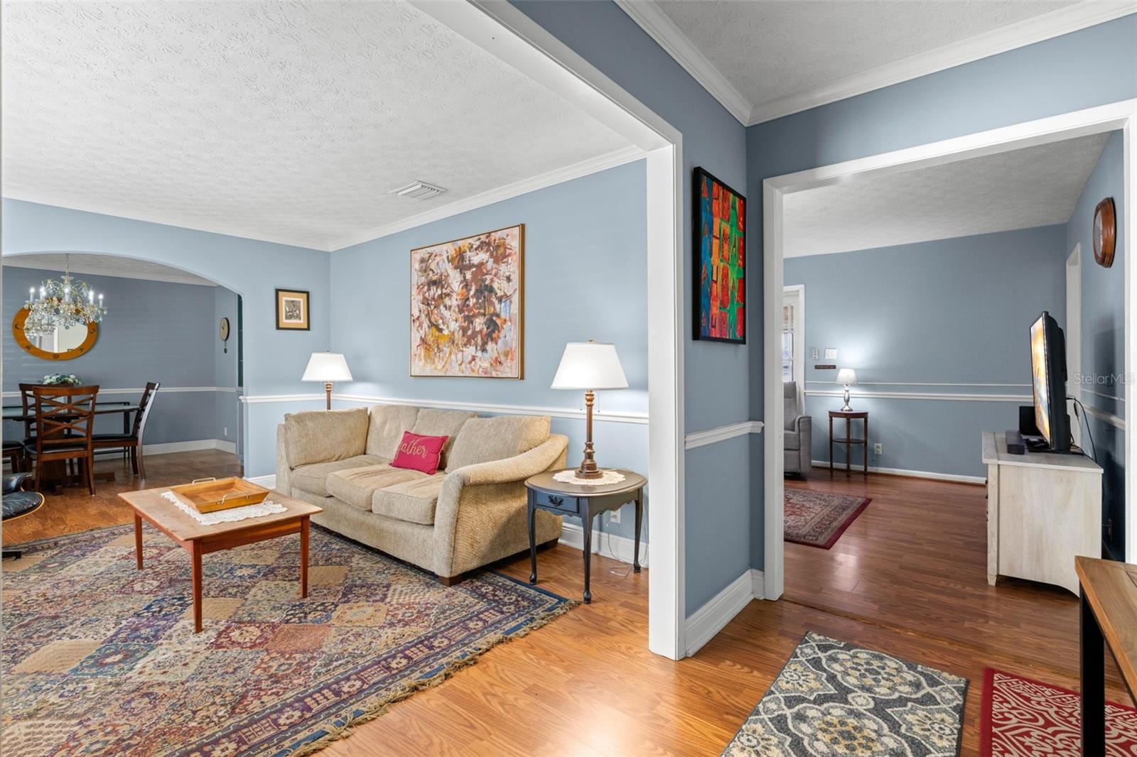 Image 5 of 56 For 2218 Tanglewood Way