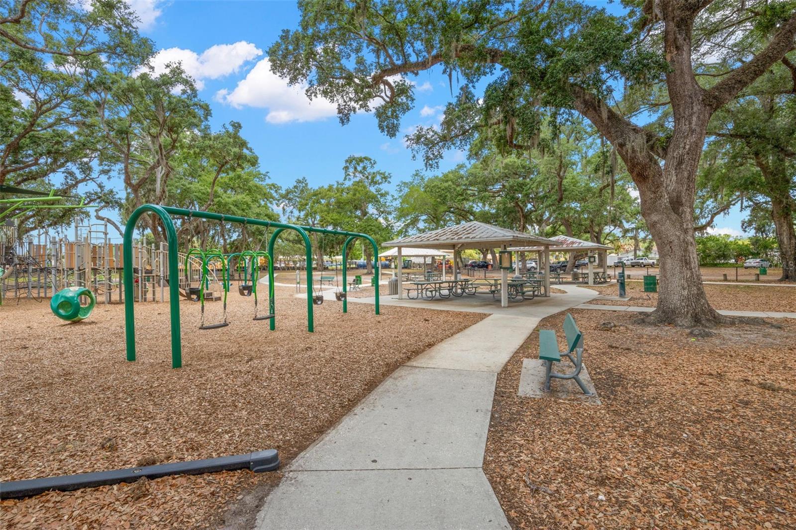 Image 52 of 56 For 2218 Tanglewood Way