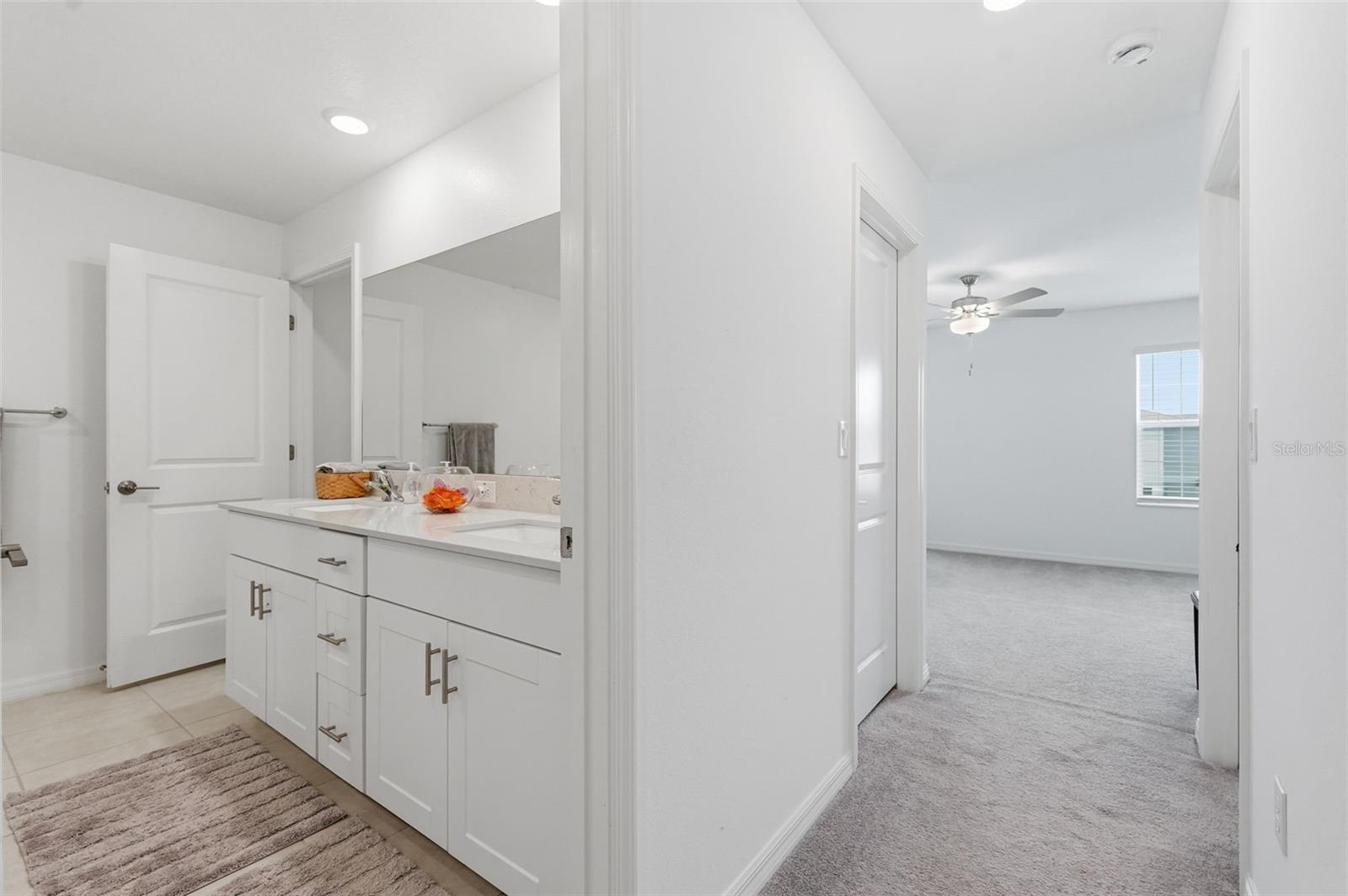 Image 13 of 59 For 6010 Shiner Street