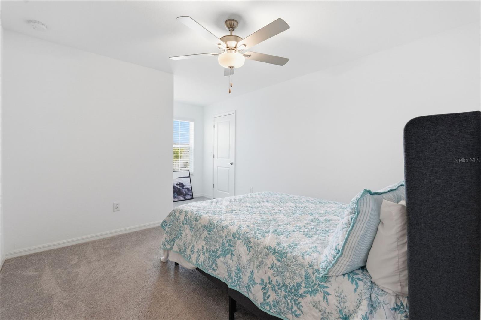 Image 9 of 59 For 6010 Shiner Street
