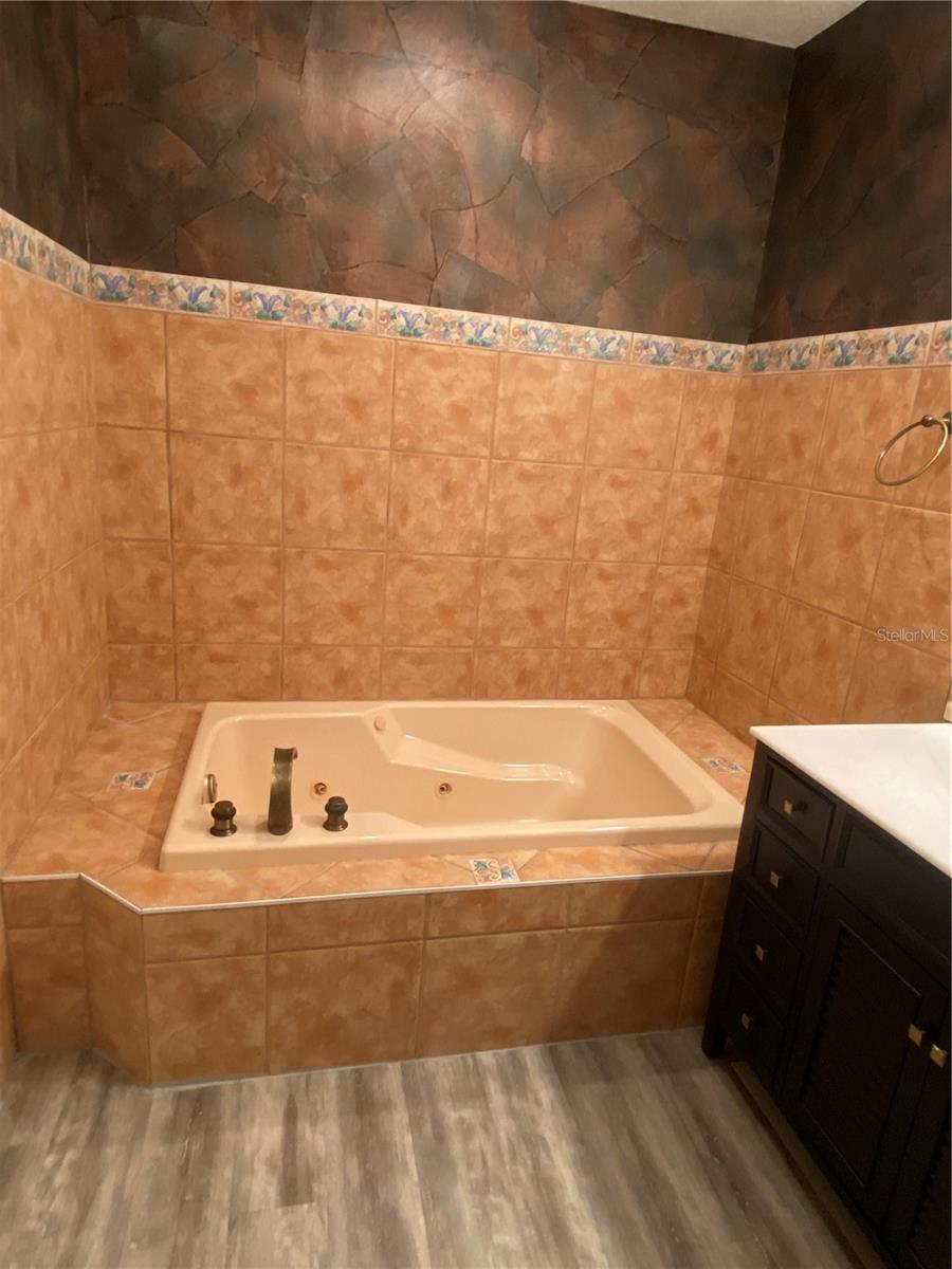 Image 6 of 67 For 4617 Mirabella Court 4617