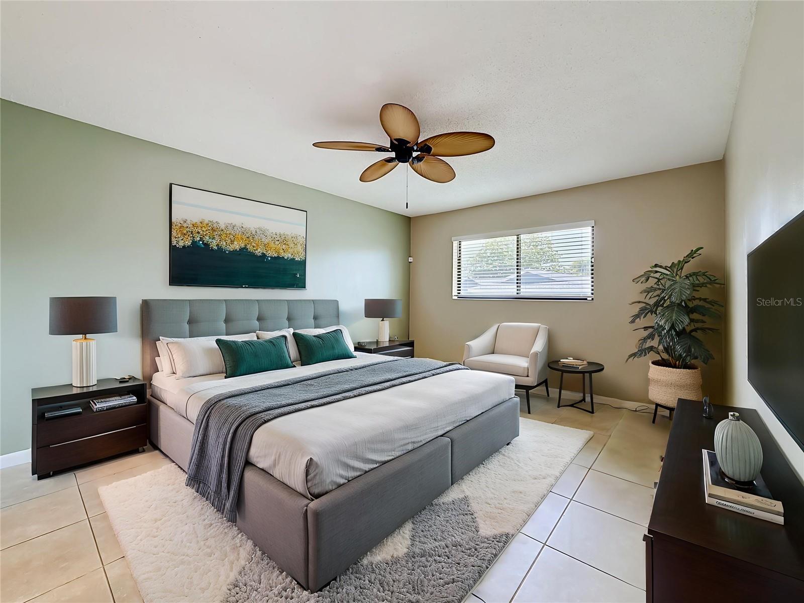Image 18 of 43 For 2733 Countryside Boulevard 105