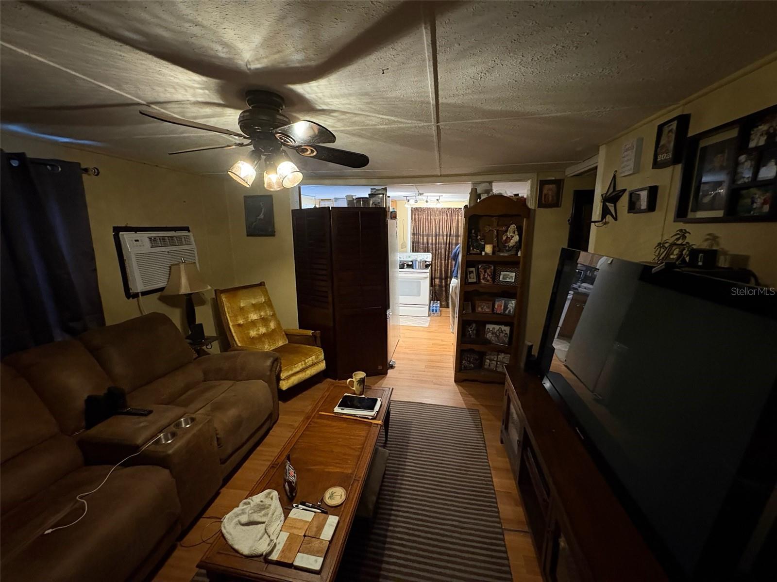 Image 5 of 17 For 501 Avenue A Wahneta W
