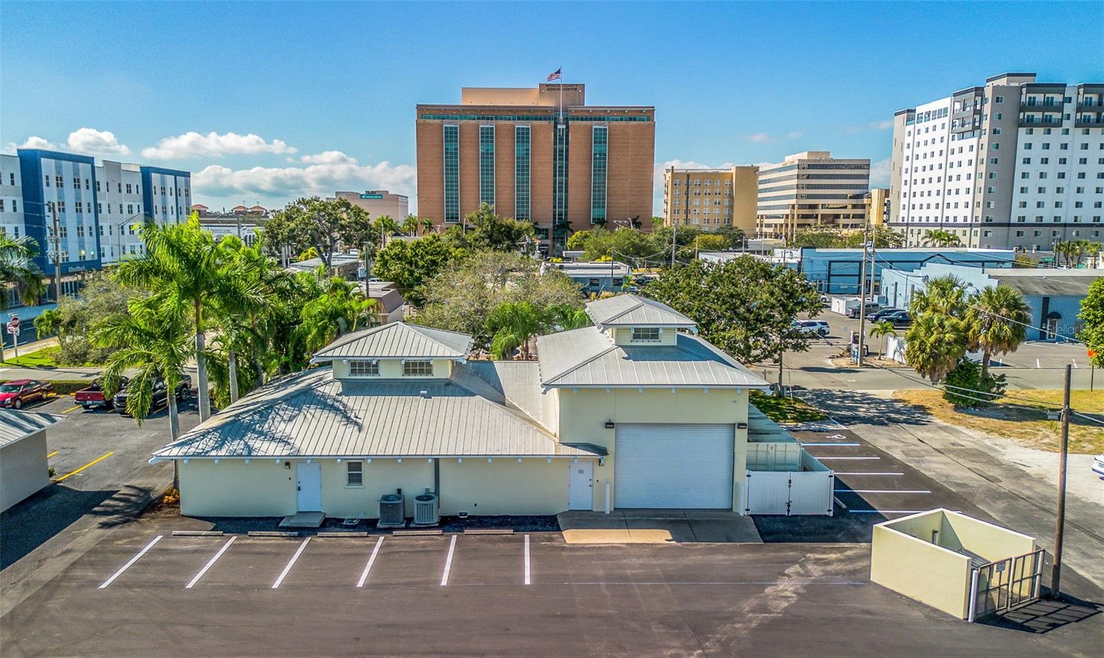 Image 2 of 69 For 525 8th Street W