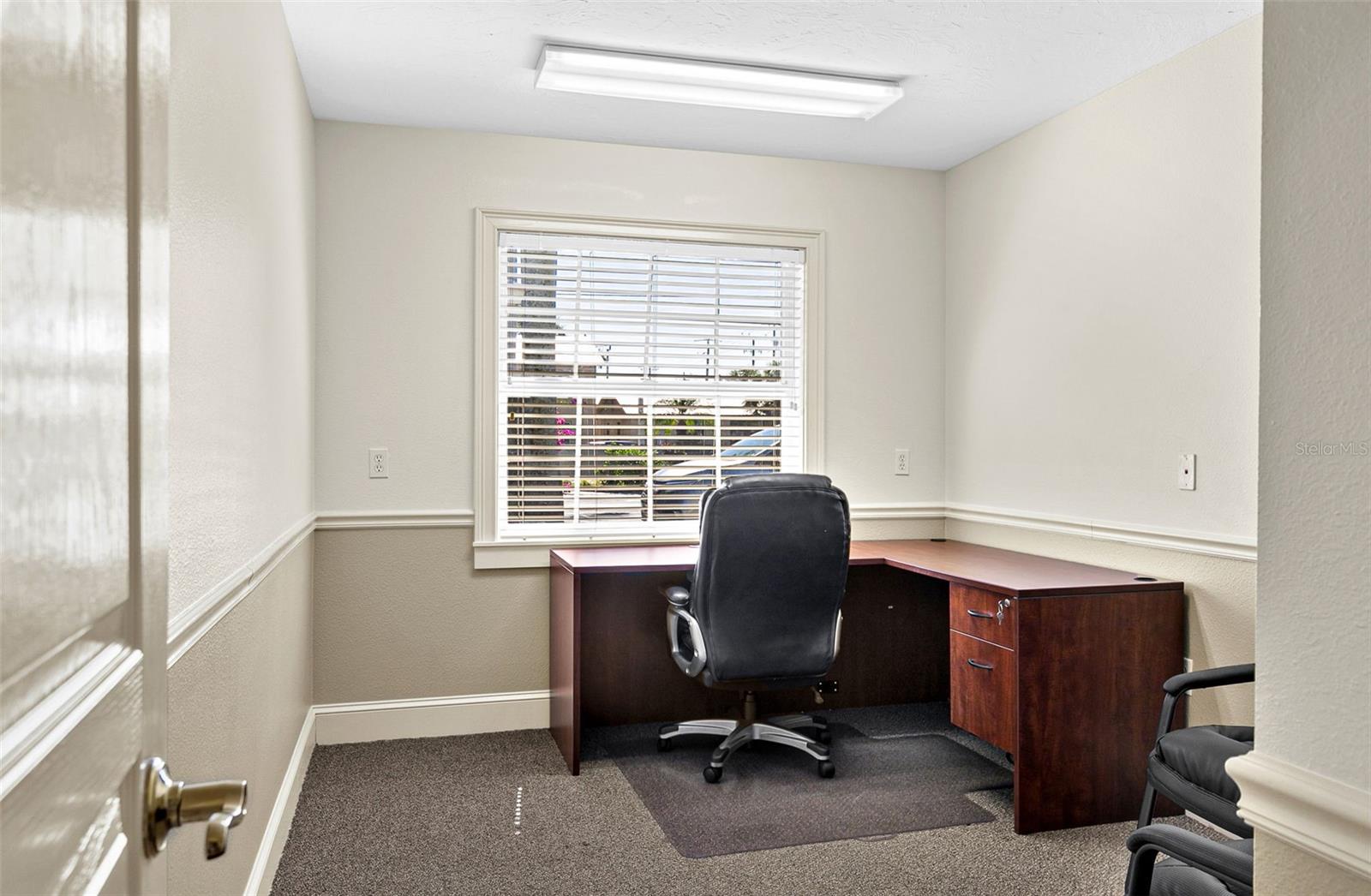 Image 31 of 69 For 525 8th Street W