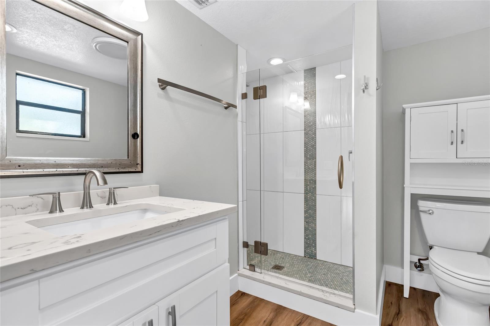 Image 16 of 39 For 5684 Baywater Drive