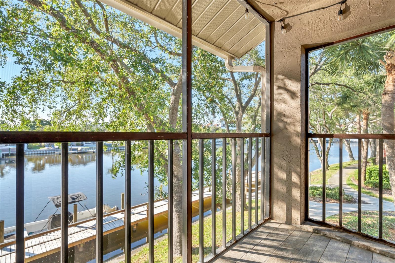 Image 22 of 39 For 5684 Baywater Drive