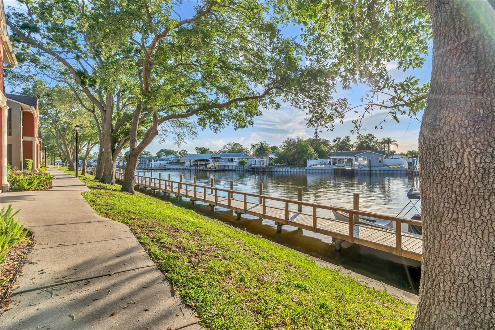 Image 25 of 39 For 5684 Baywater Drive