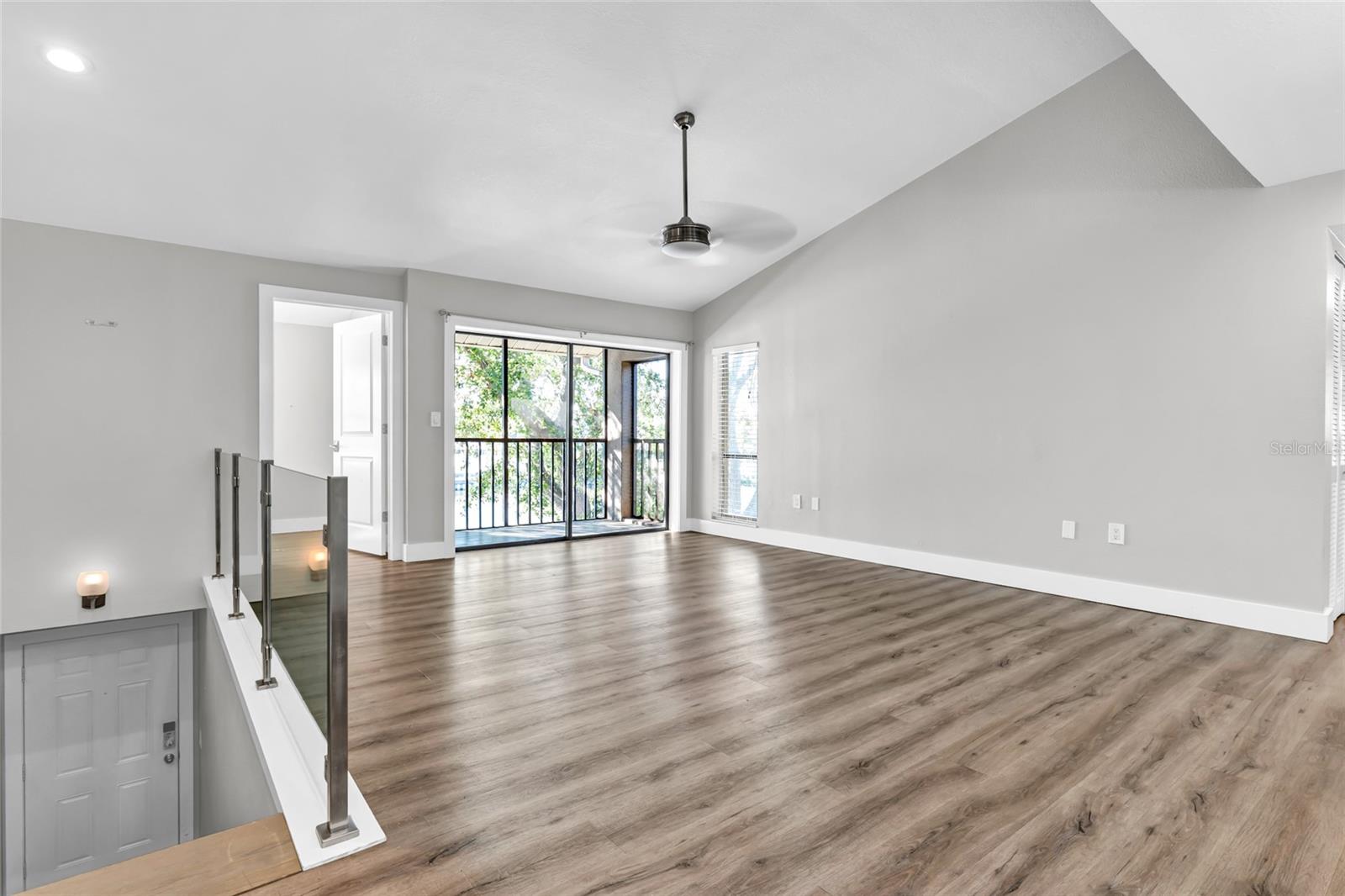 Image 5 of 39 For 5684 Baywater Drive