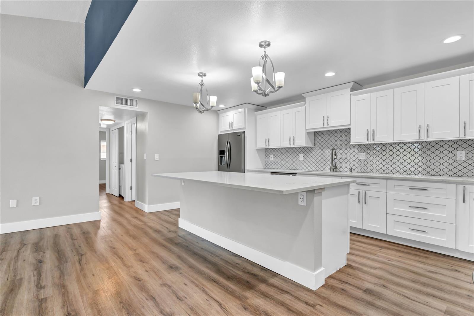 Image 8 of 39 For 5684 Baywater Drive