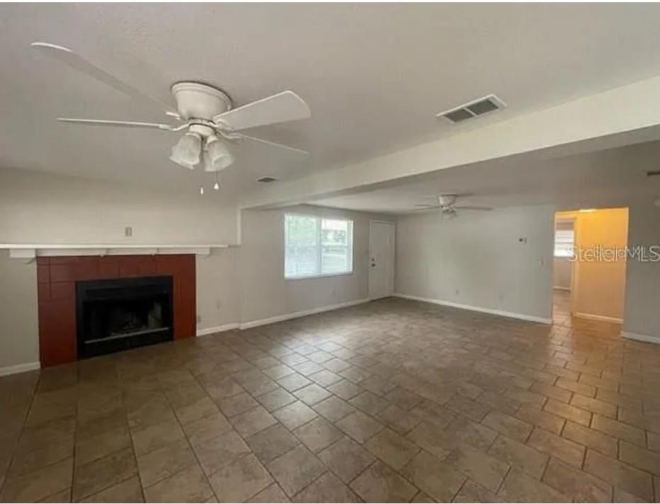 Image 8 of 17 For 1305 Carr Drive